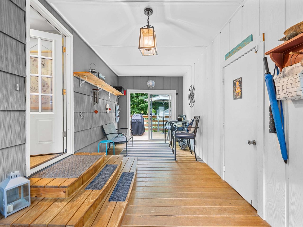 5 Spruce Lane Property Photo 10