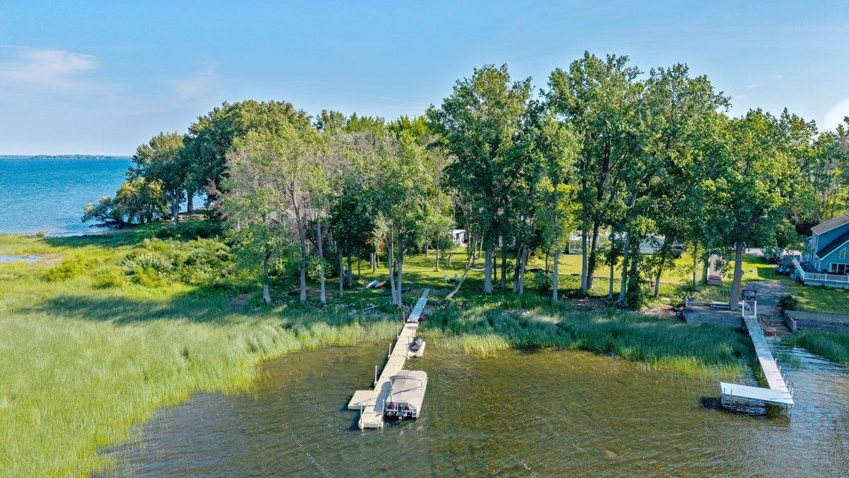 81 Mud Point South Property Photo 7