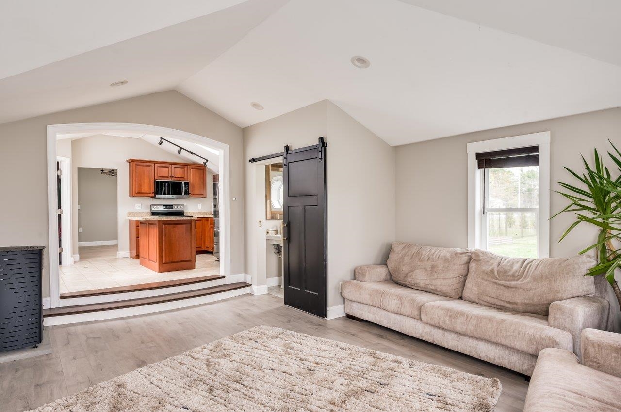 11 Post Road Property Photo 25
