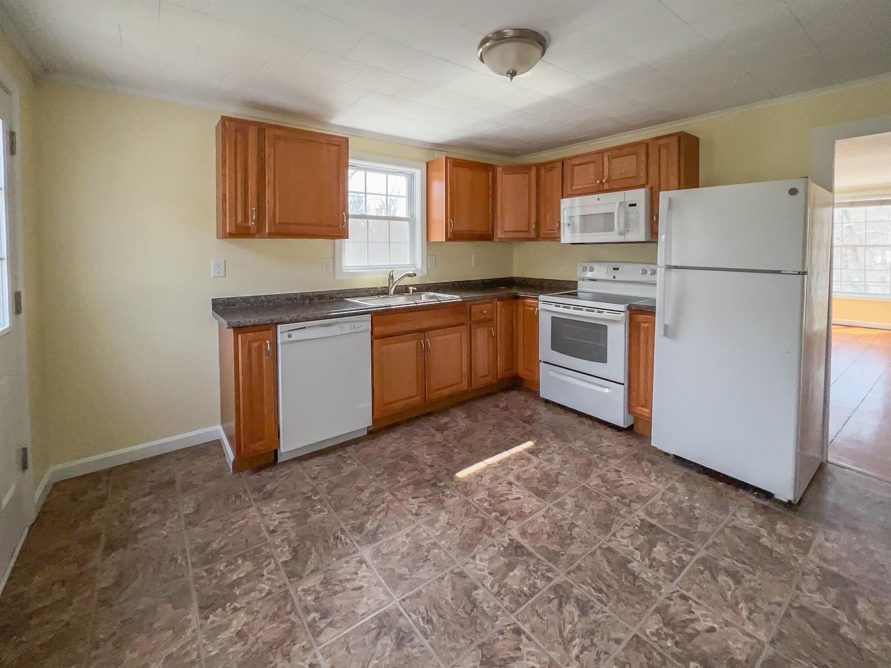 35 Keene Road Property Photo 5