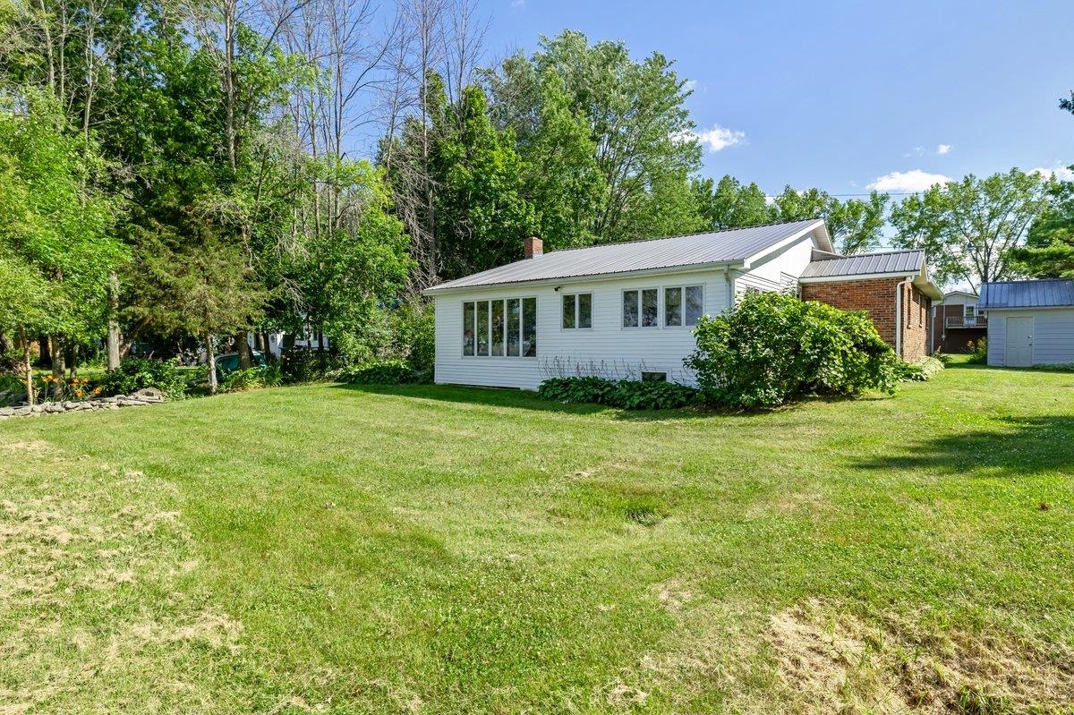 412 North Shore Road Property Photo 7