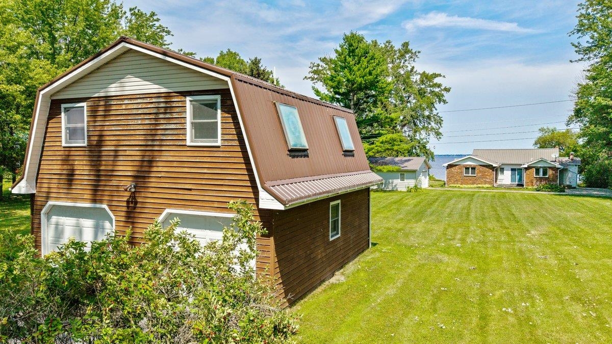 412 North Shore Road Property Photo 40