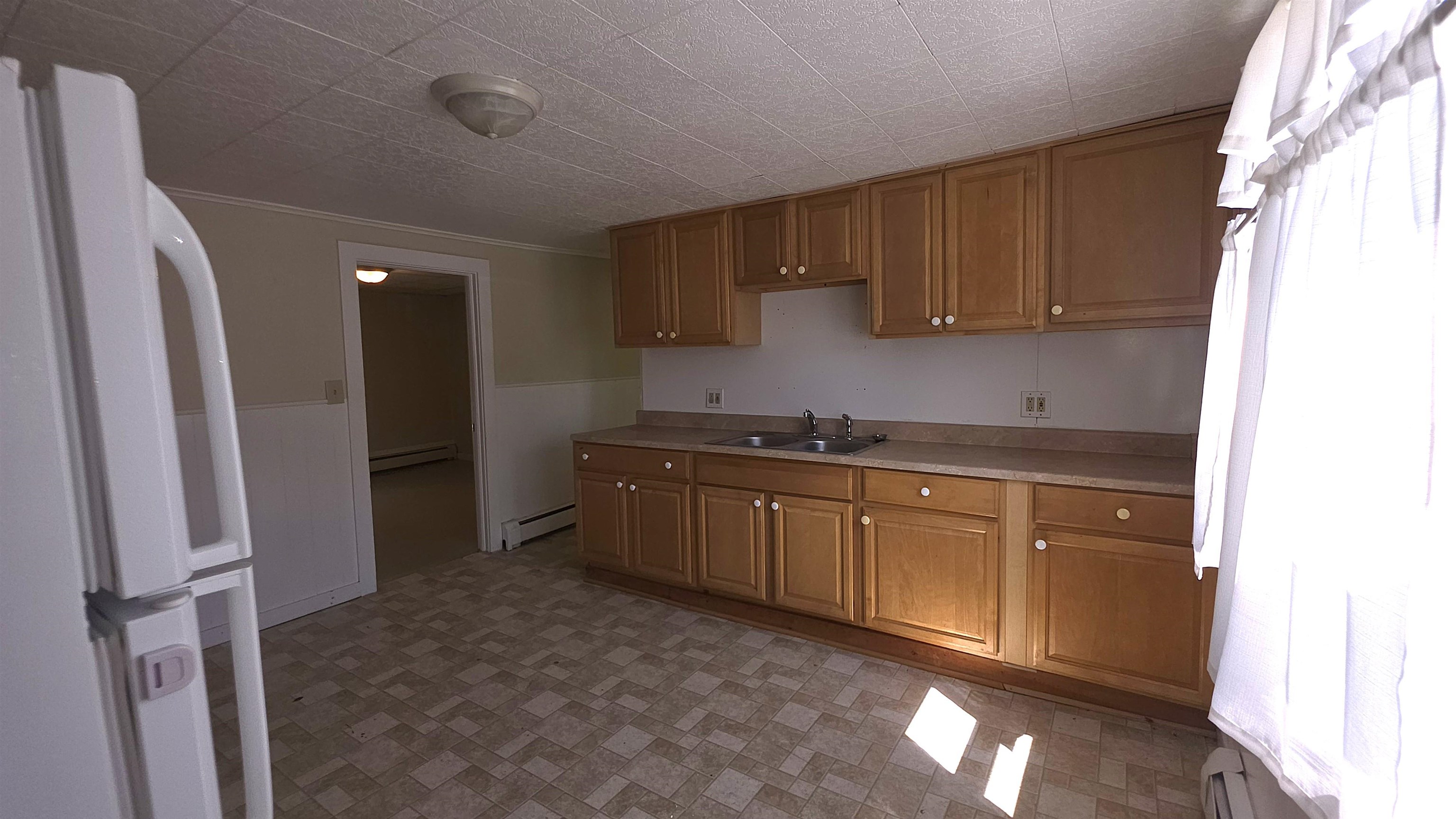 604 Burgess Street Property Photo 10
