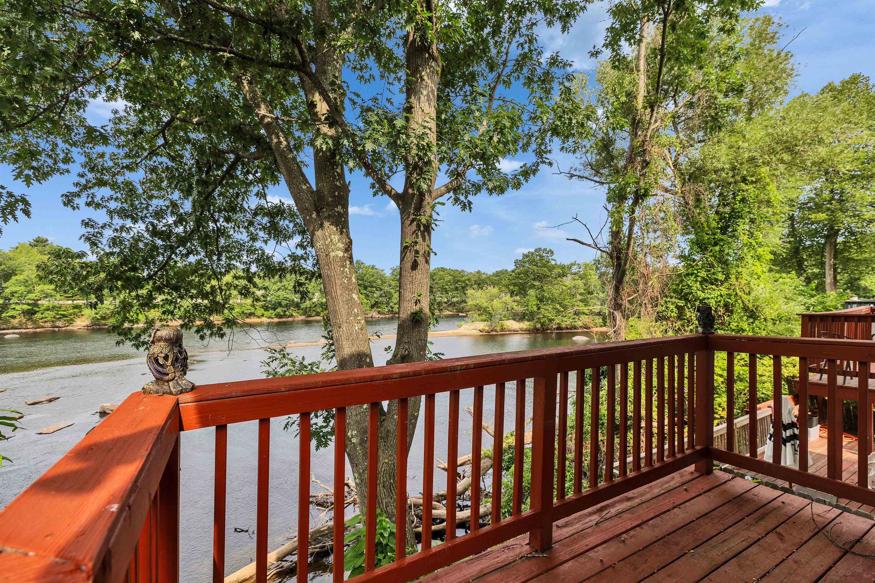 44 Emerald Street Property Photo 2