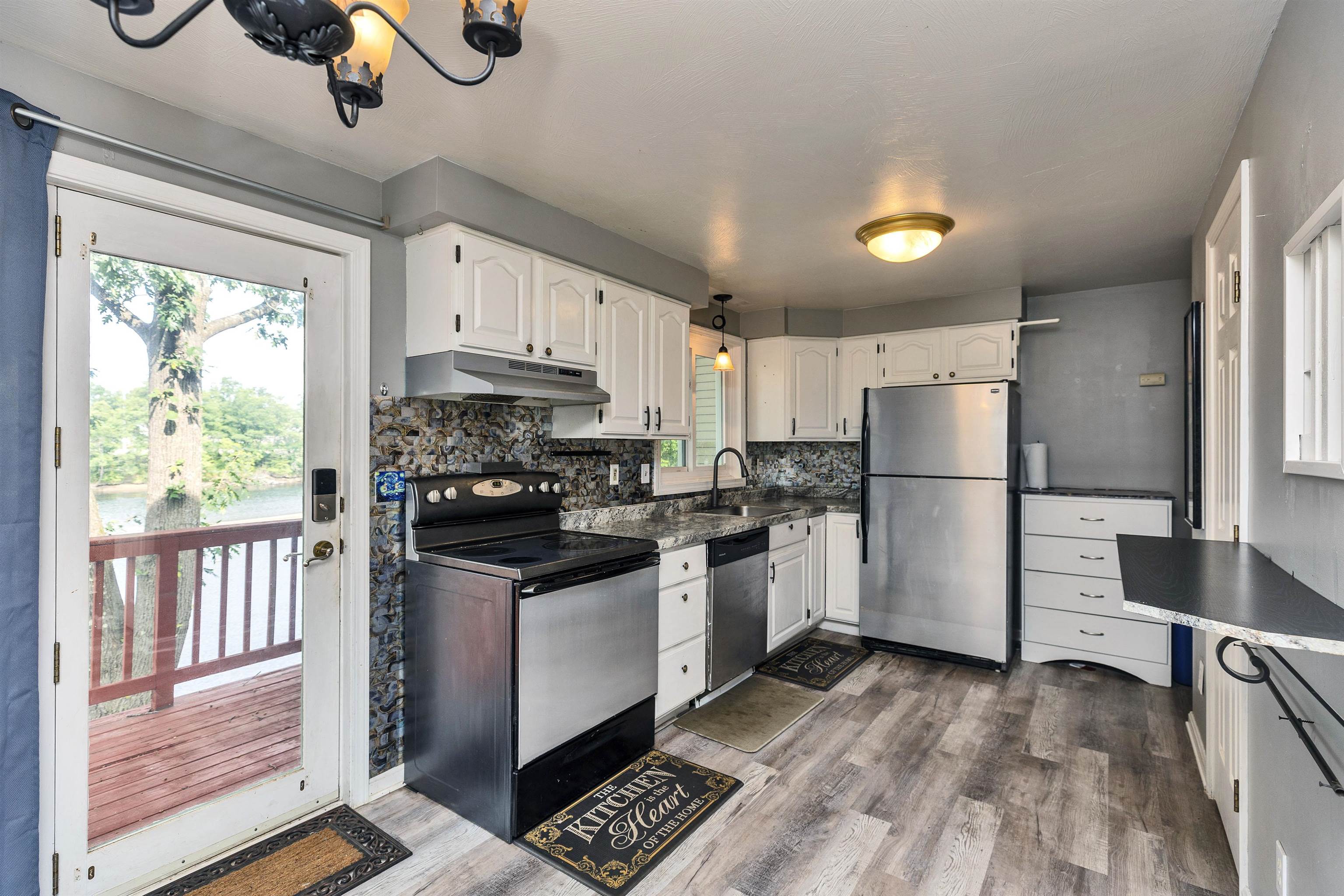 44 Emerald Street Property Photo 15