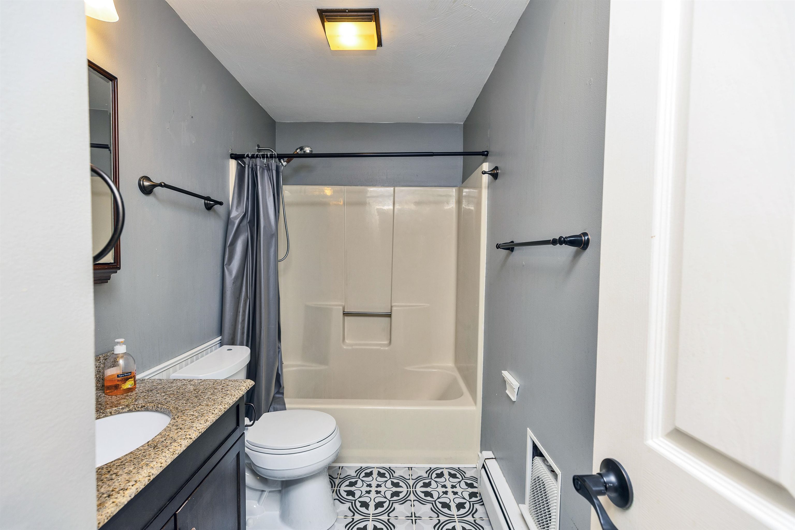 44 Emerald Street Property Photo 23