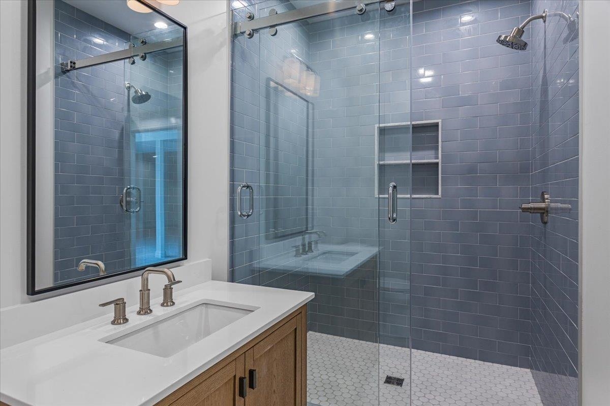 34 River's Edge Lane Property Photo 18