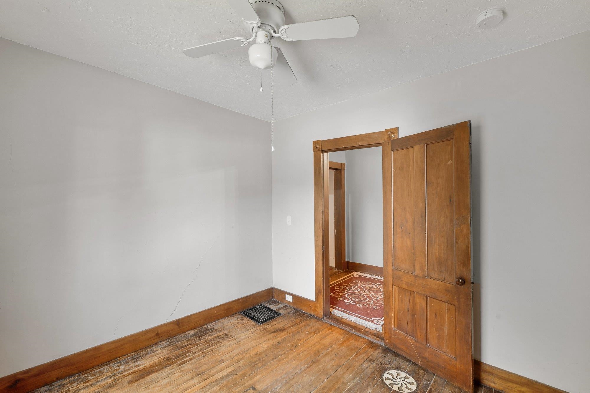 123 High Street Property Photo 17
