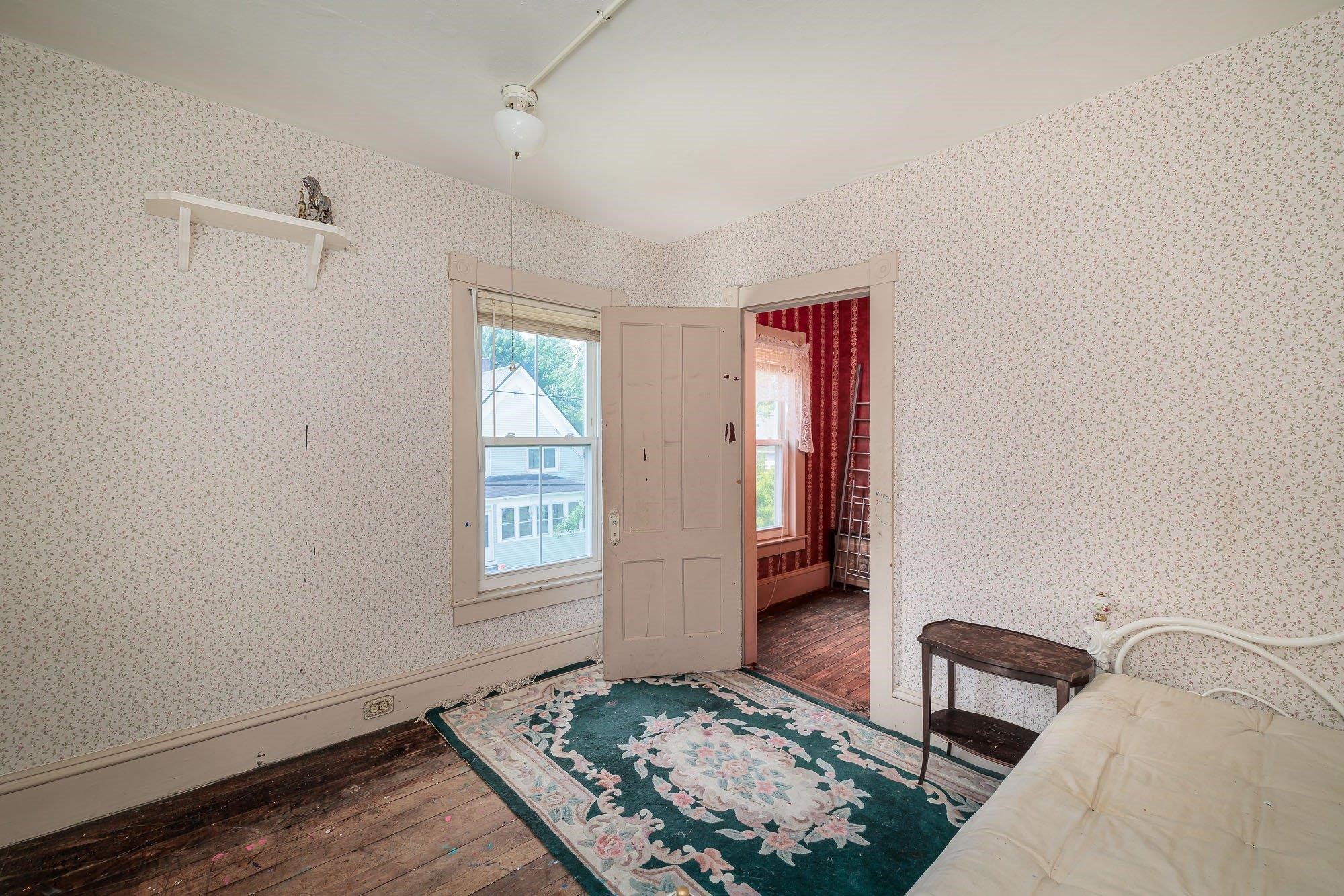 123 High Street Property Photo 39