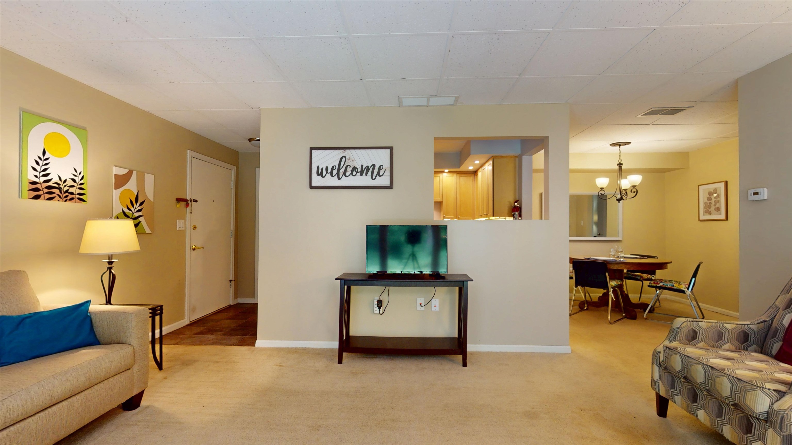 100 Kennedy Drive Property Photo 6