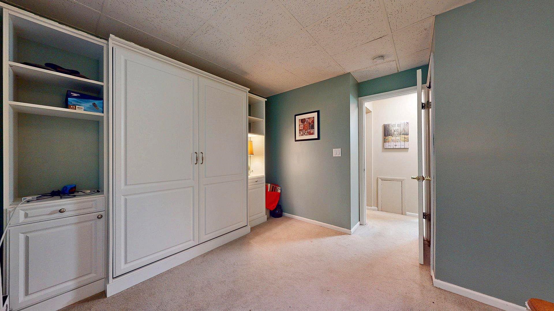 100 Kennedy Drive Property Photo 18