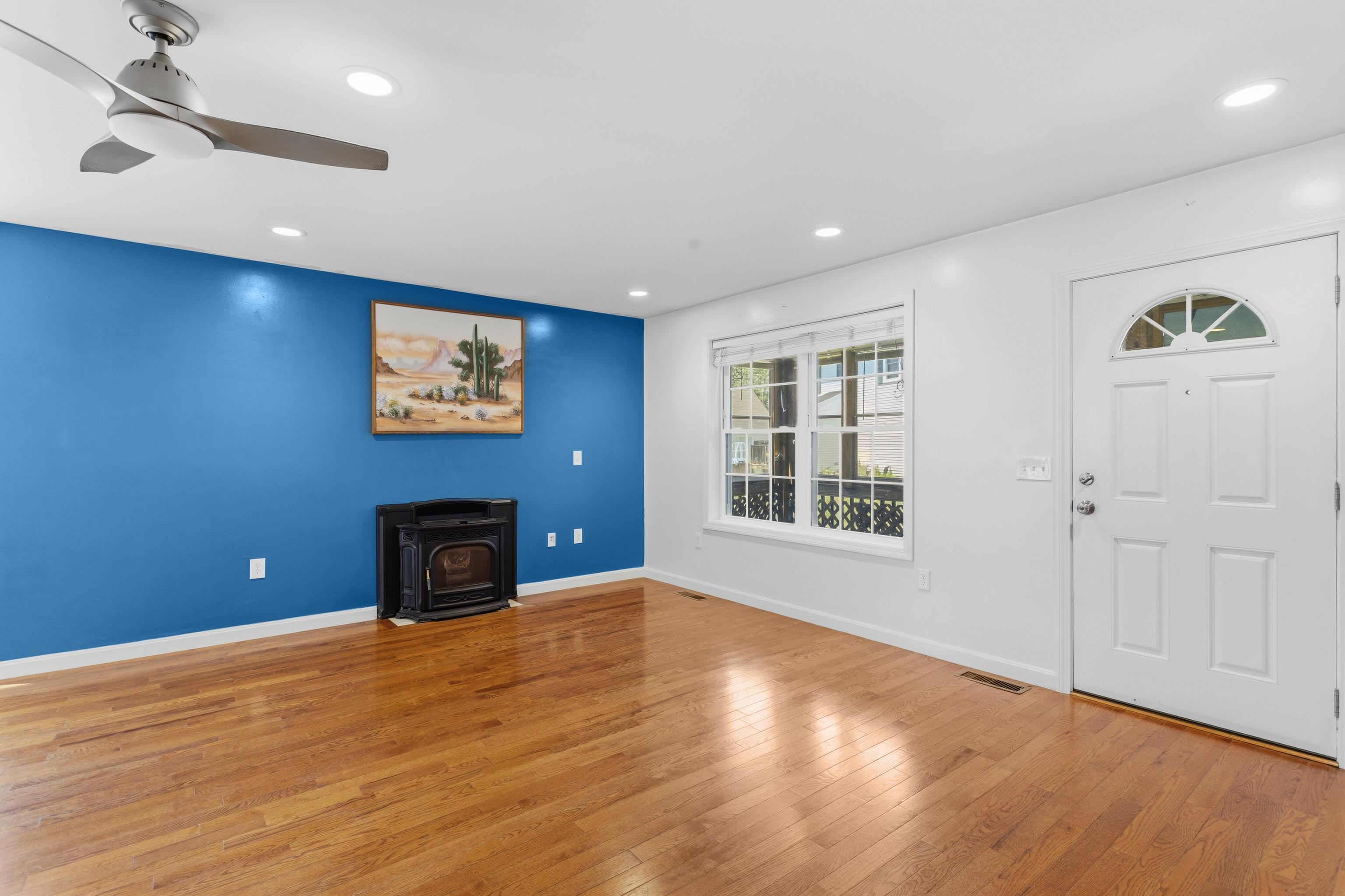 264 Broad Street Property Photo 5