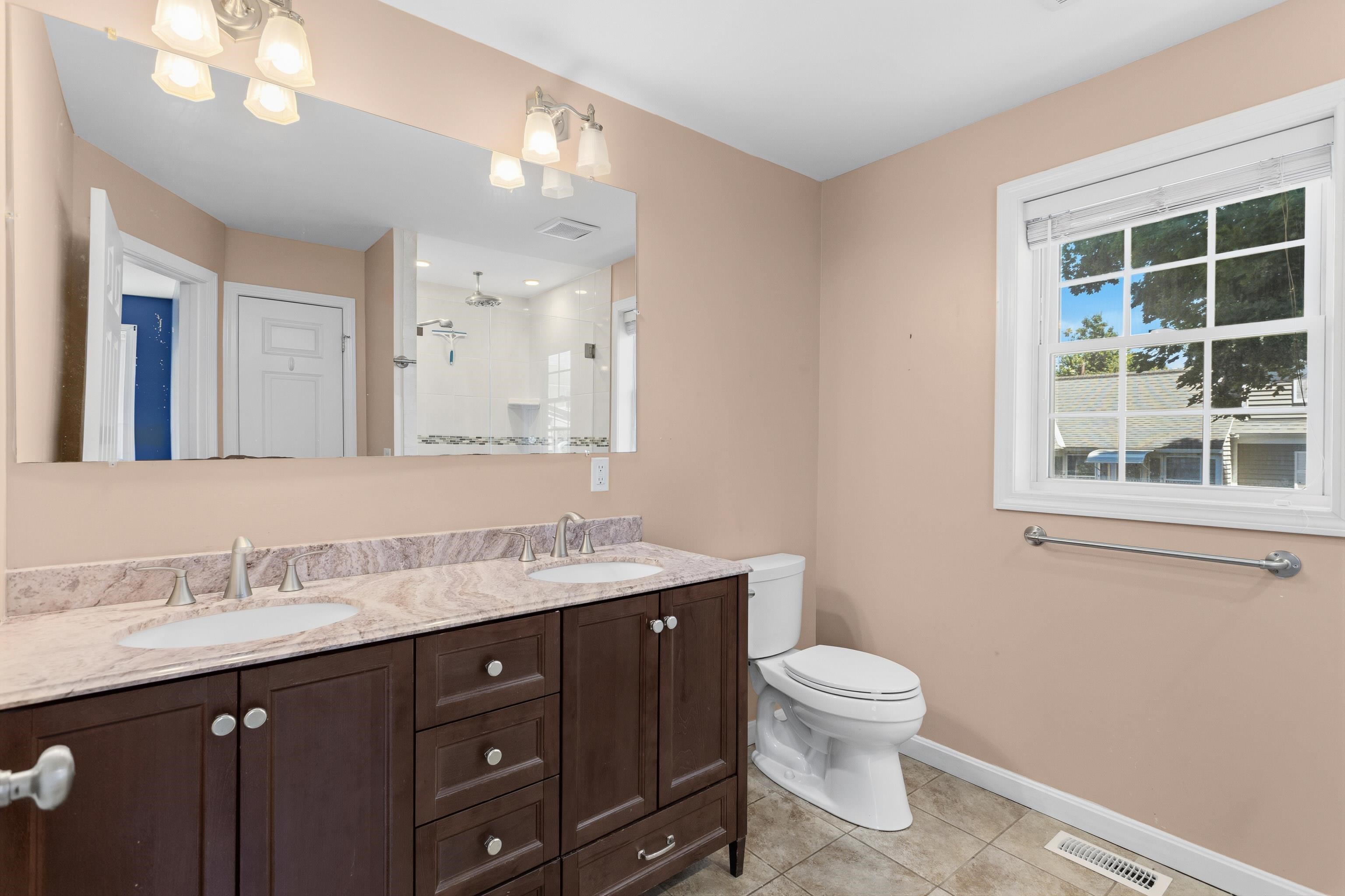 264 Broad Street Property Photo 18