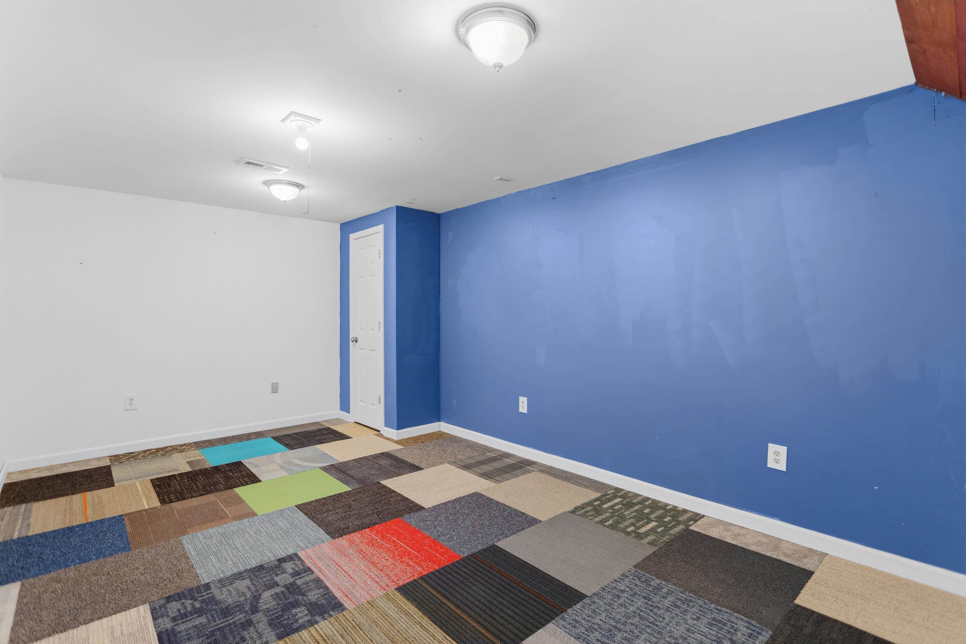 264 Broad Street Property Photo 29