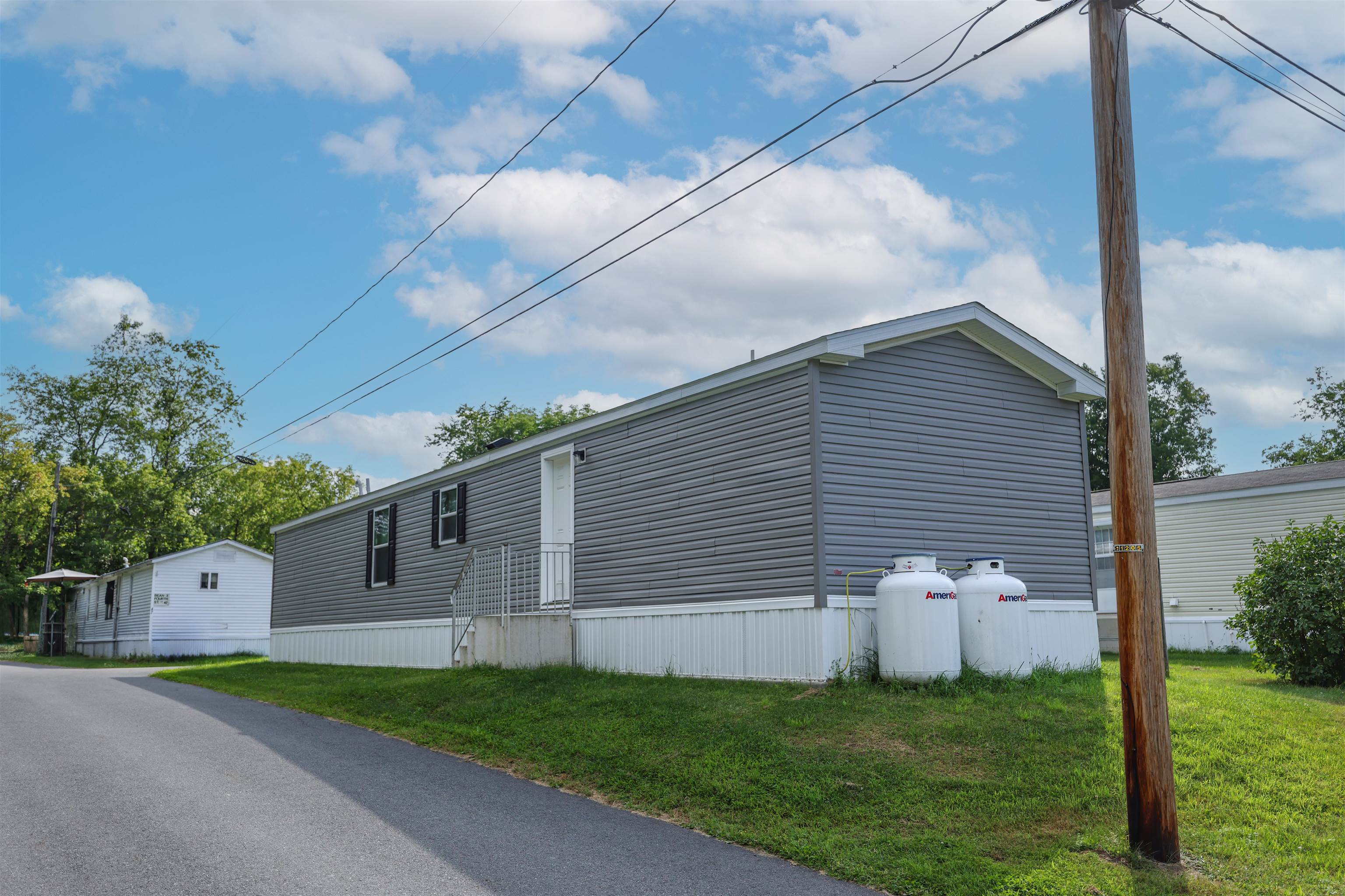 4 4th Street Property Photo 22