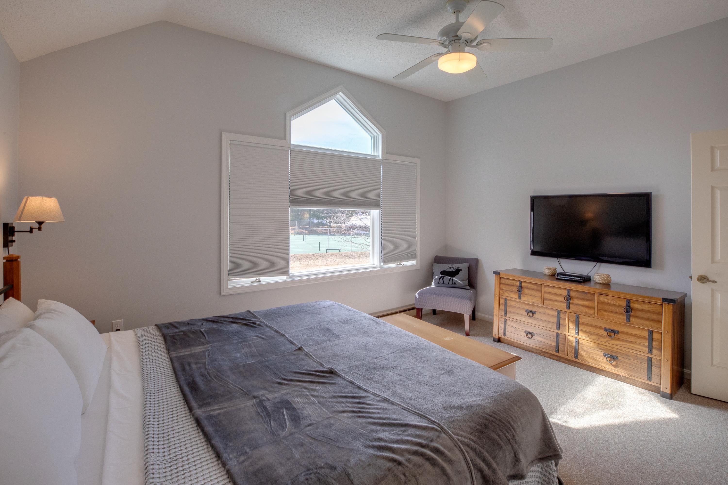 18 Ridge Drive C Property Photo 11