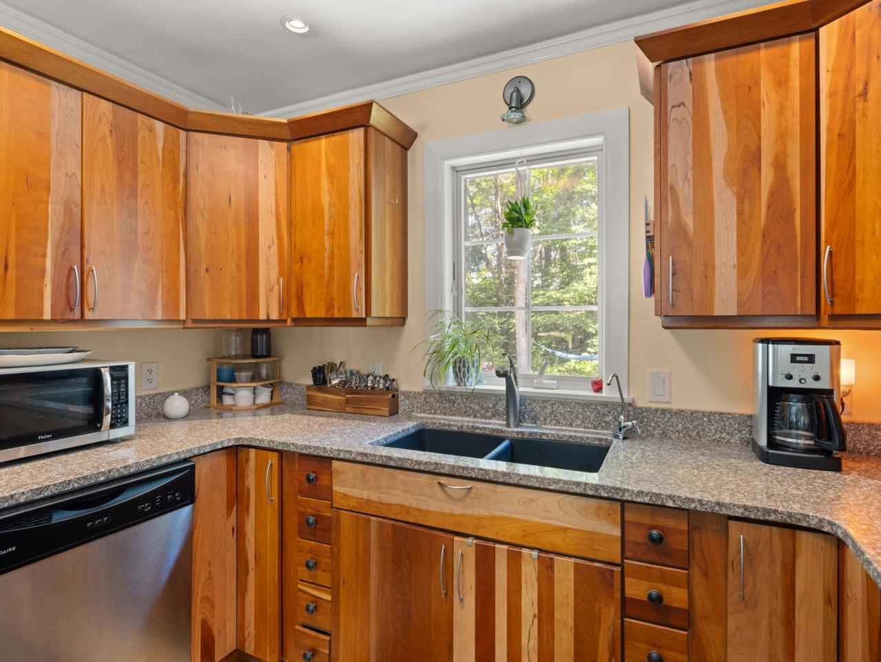 14 Red Cedar Lane Property Photo 7
