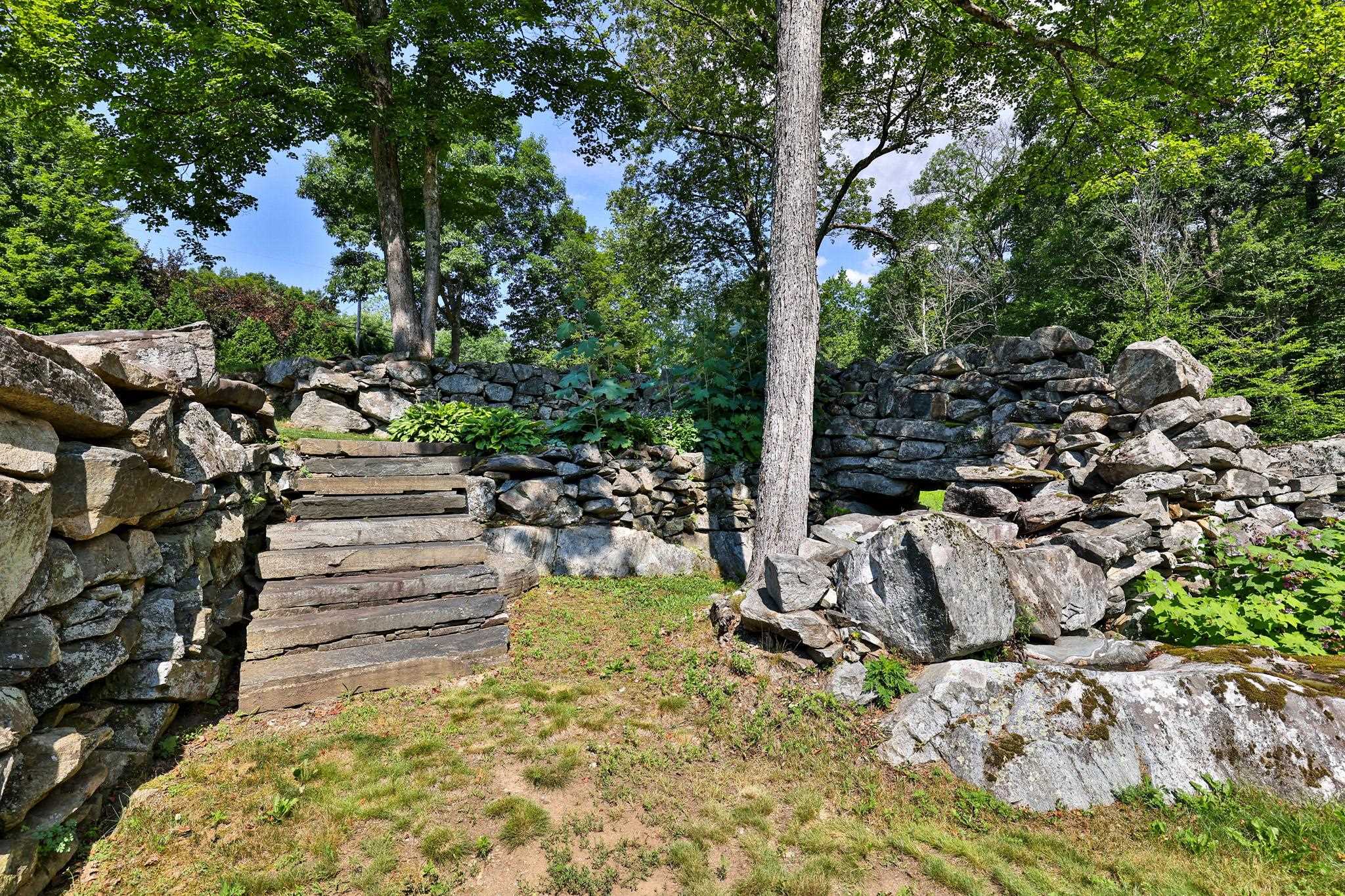 3 Eldredge Road Property Photo 5