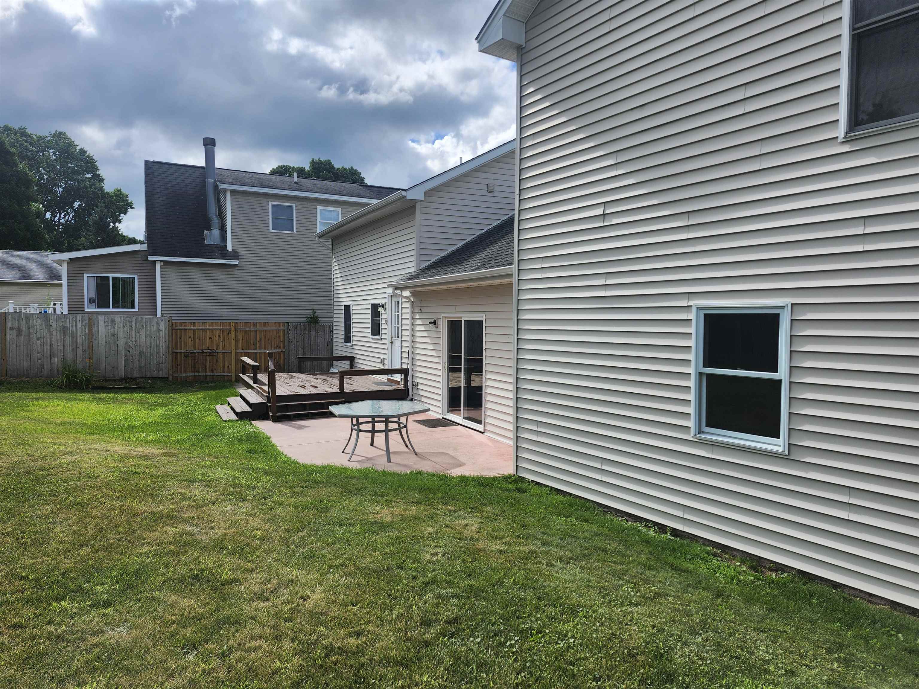 10 Jackson Street Property Photo 3