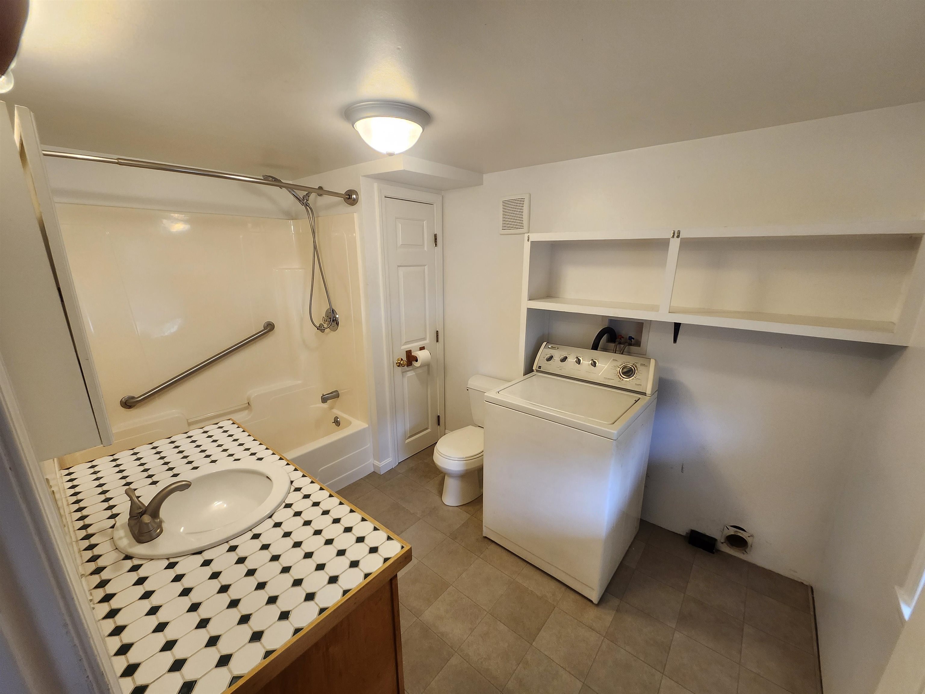 10 Jackson Street Property Photo 18
