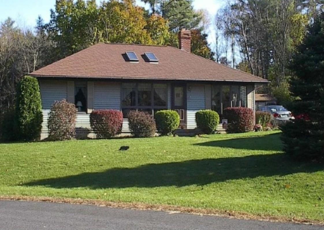 33 Stair Falls Drive Property Photo 1