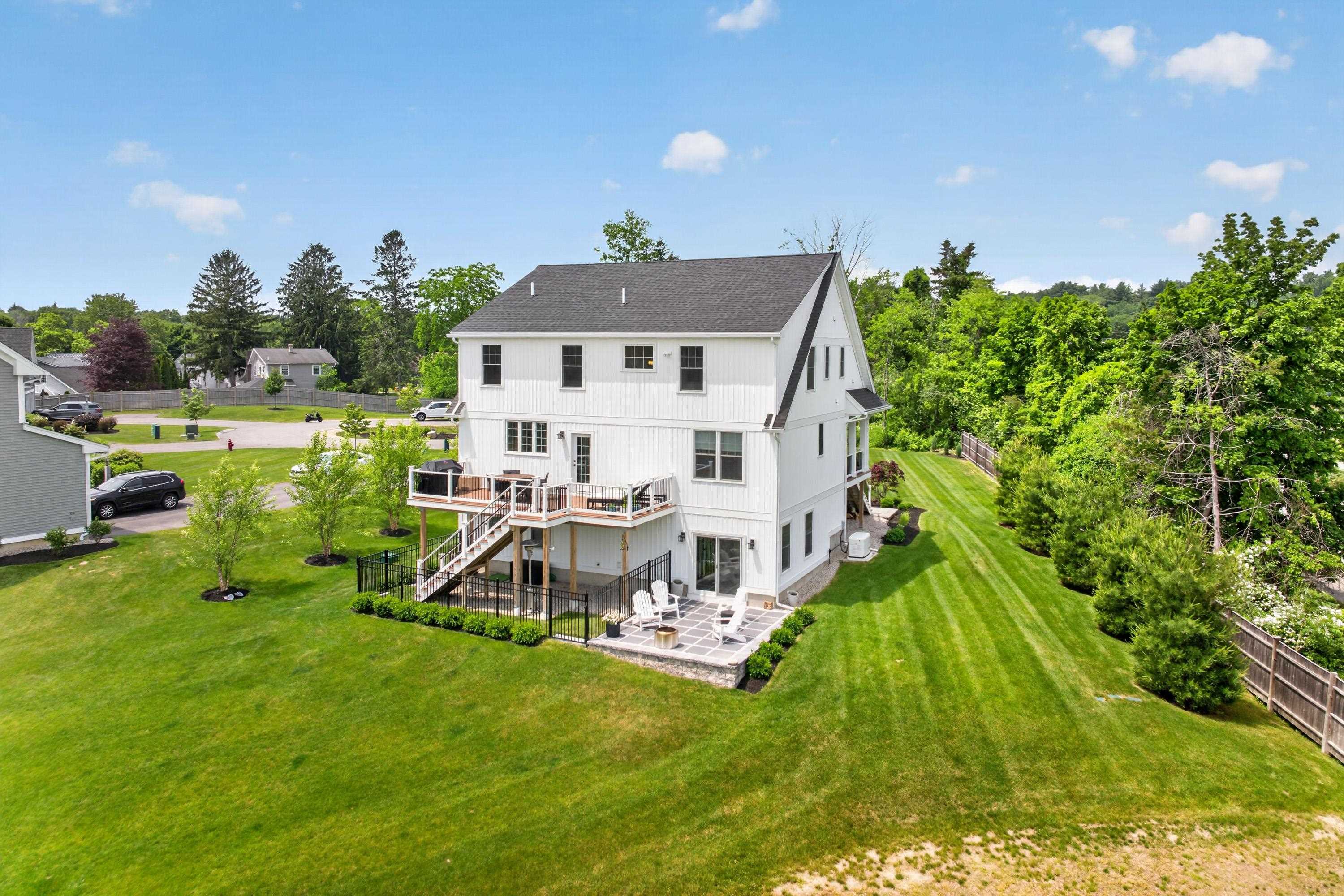 48 Watson's Landing Property Photo 33