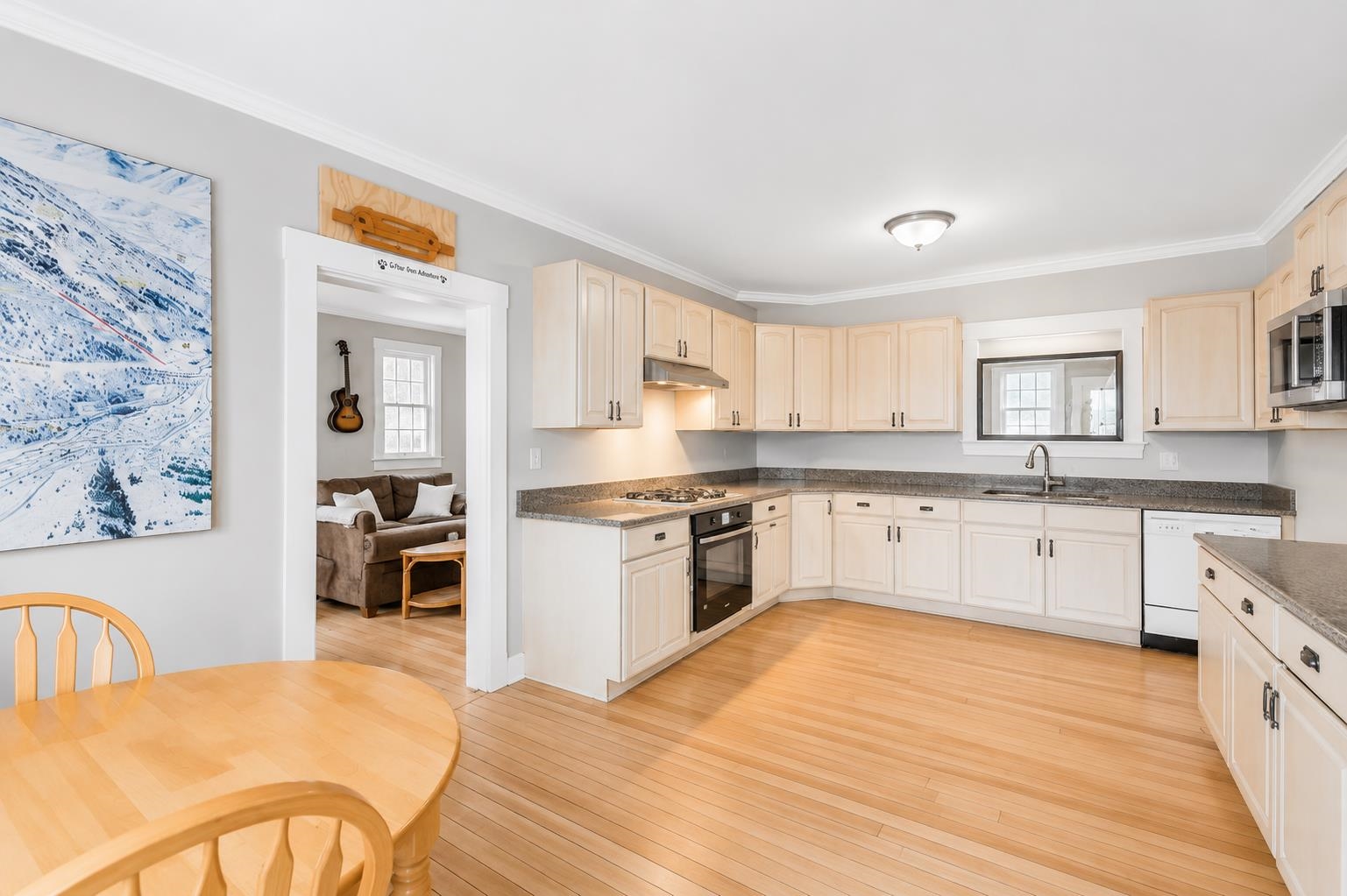 5 Pleasant Street Property Photo 20