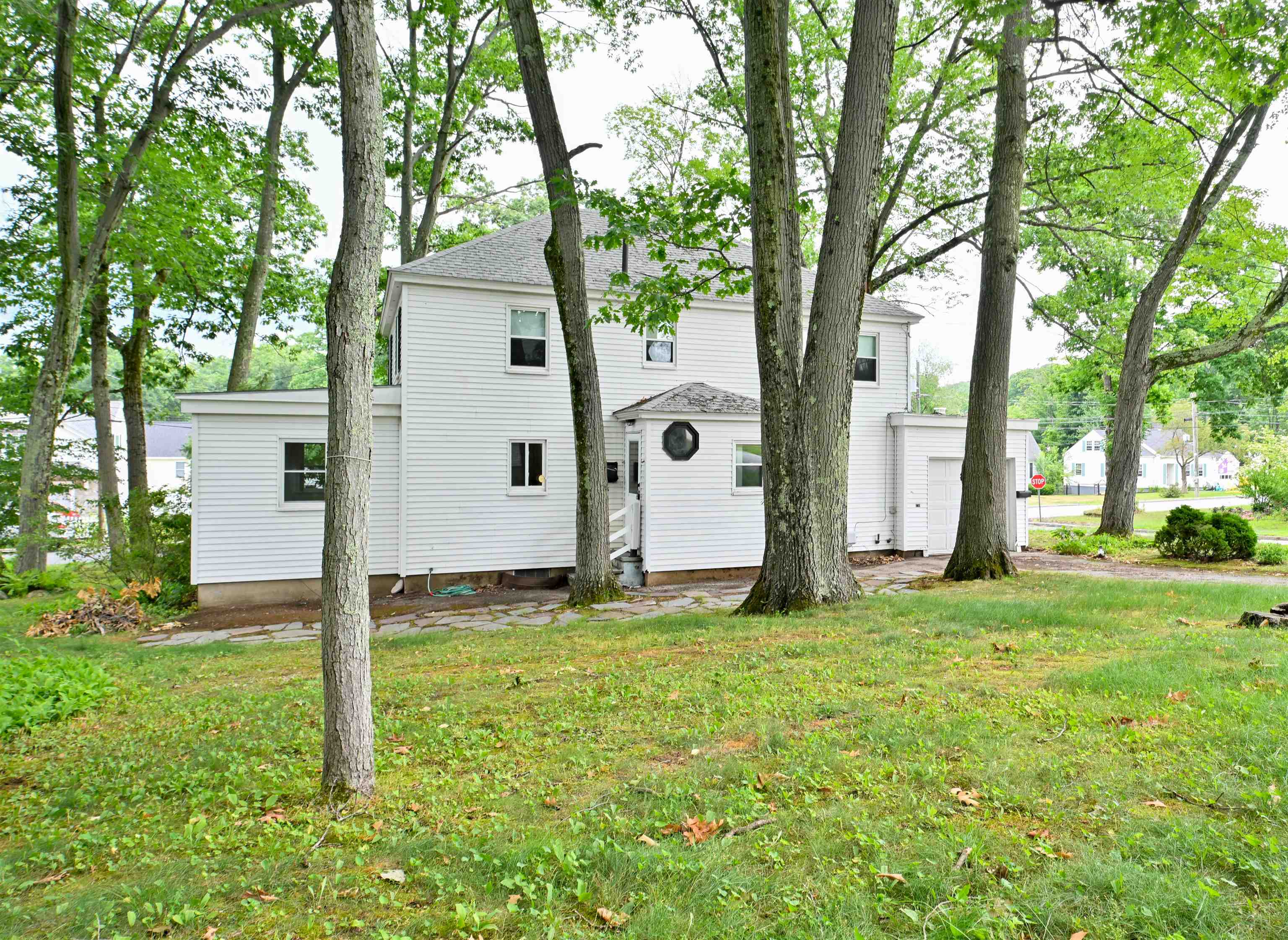 255 North Street Property Photo 6