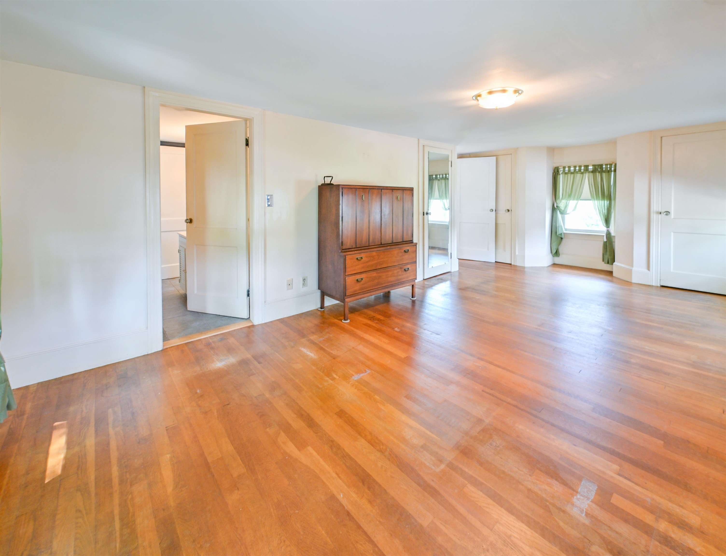 255 North Street Property Photo 34