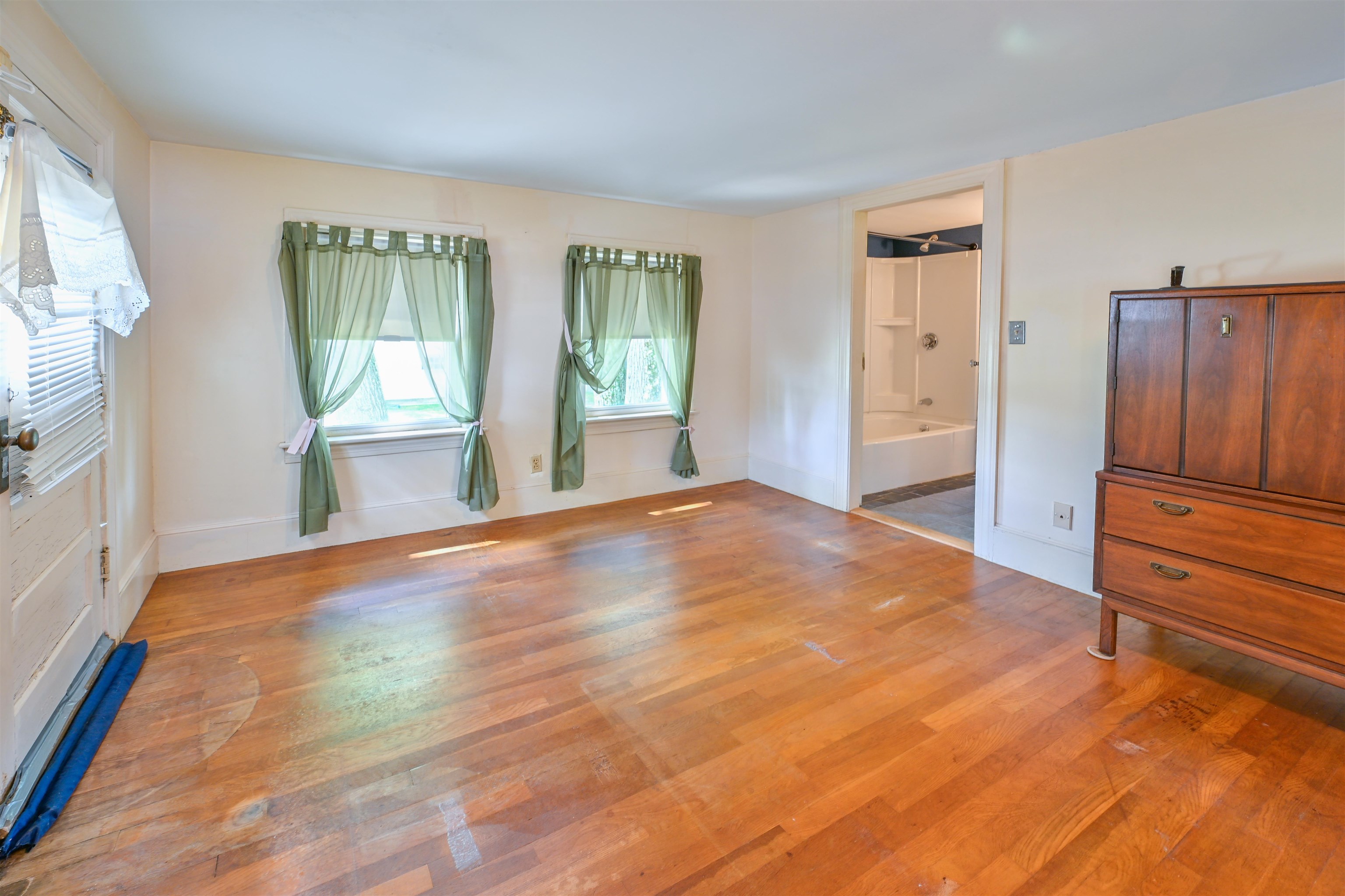 255 North Street Property Photo 36