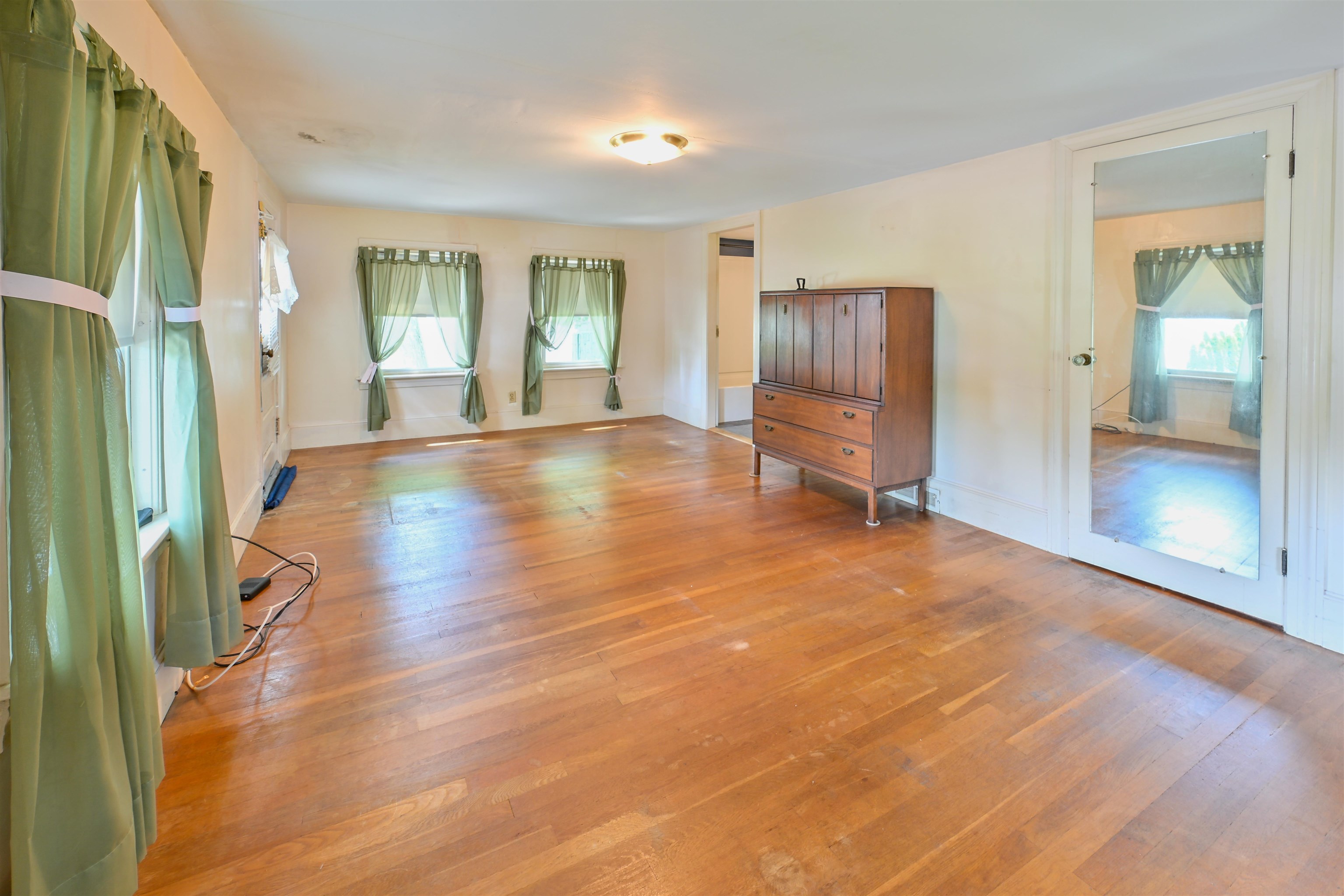255 North Street Property Photo 37