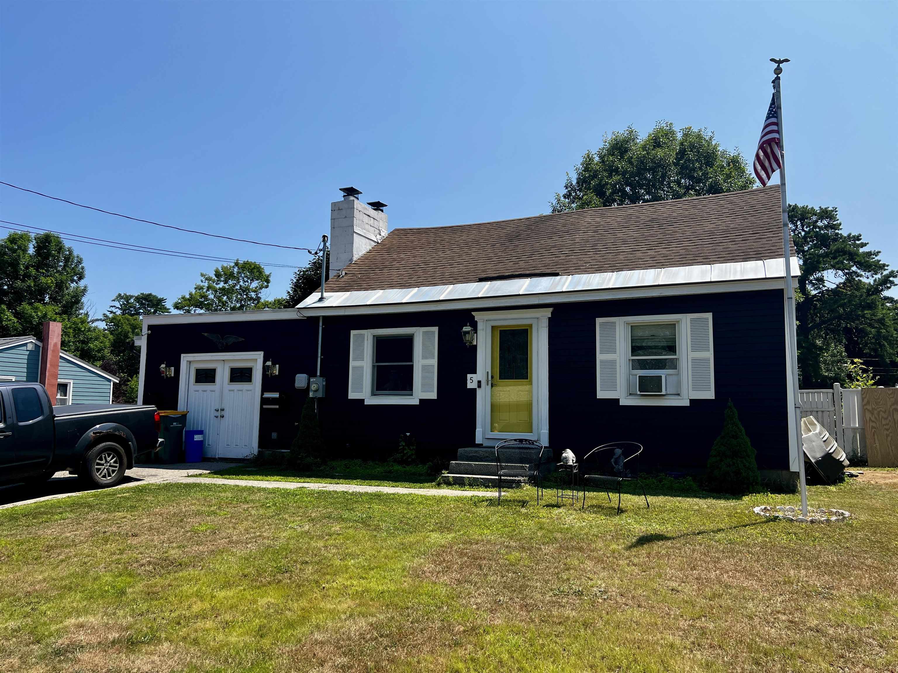 5 Russell Street Property Photo 1