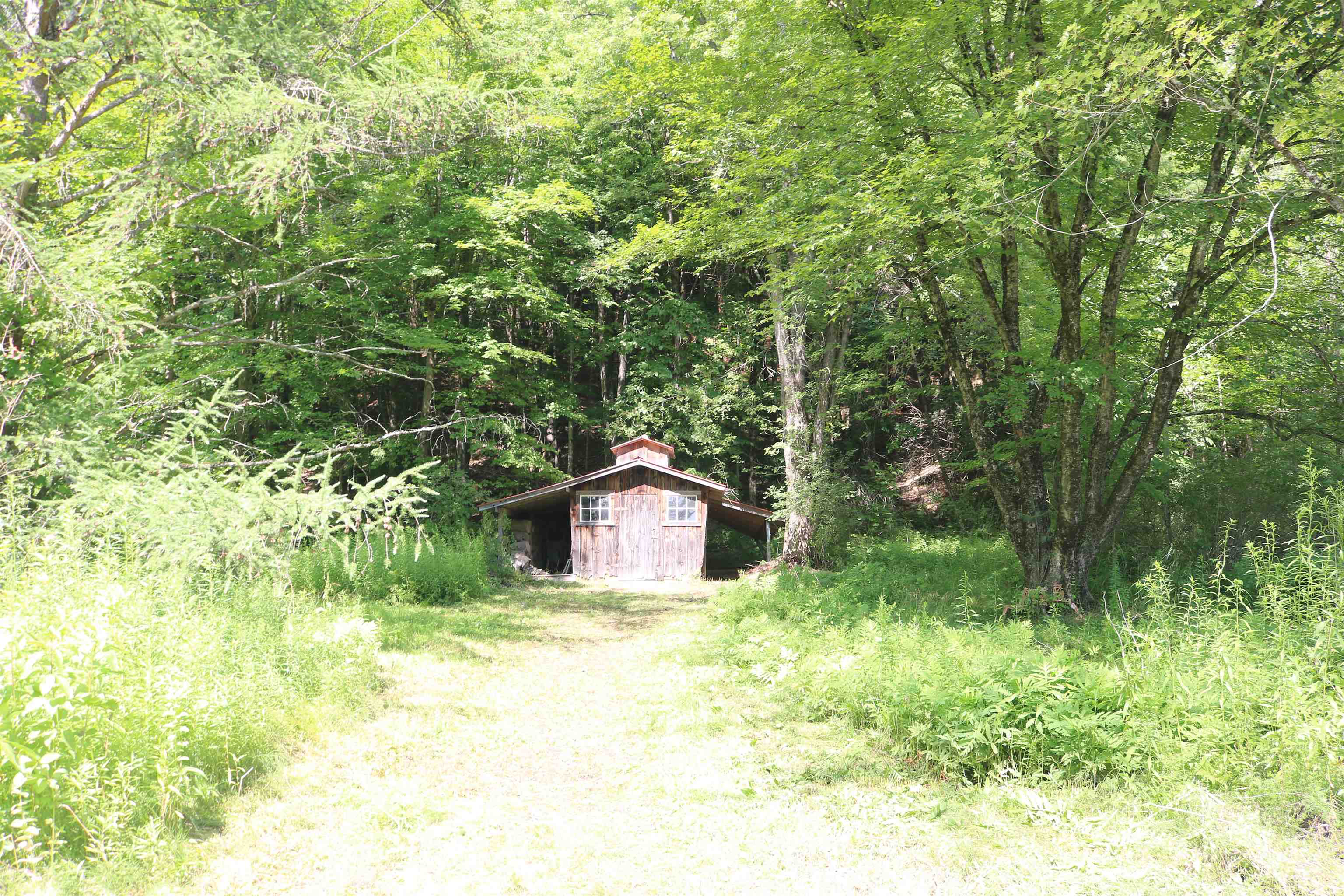564 Goose Pond Road Property Photo 3