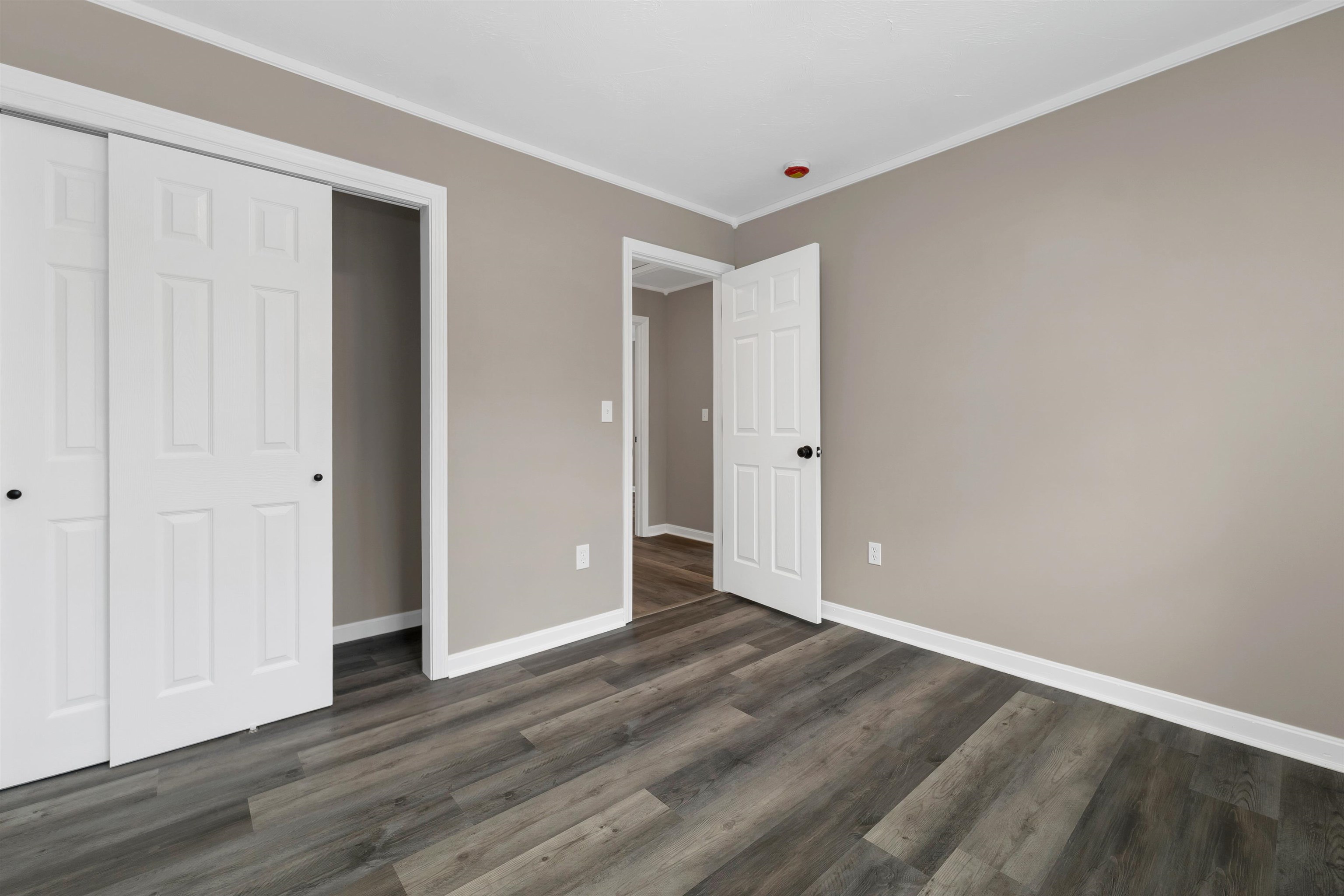 189 Rand Road Property Photo 8