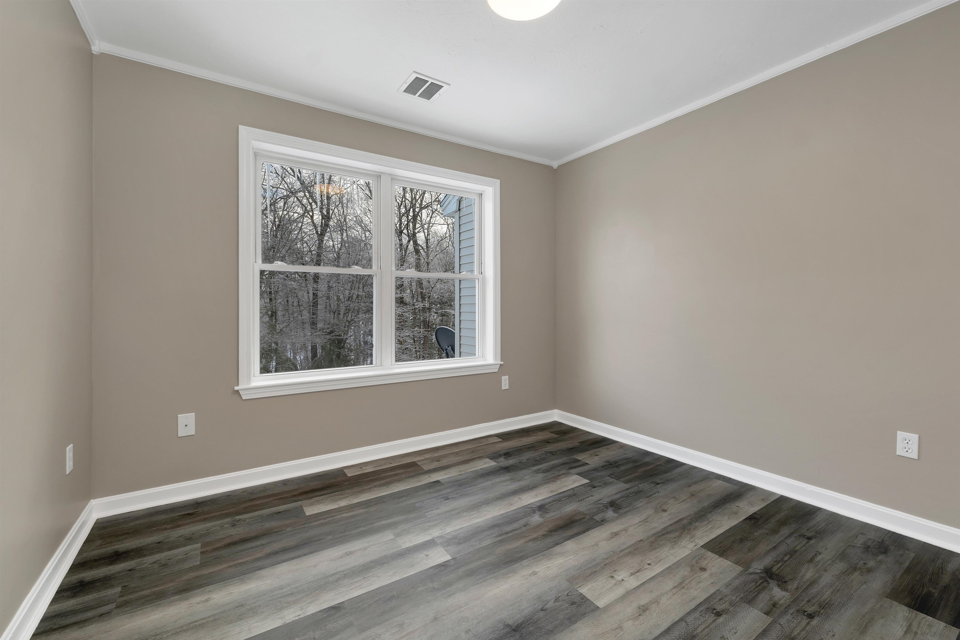 189 Rand Road Property Photo 9
