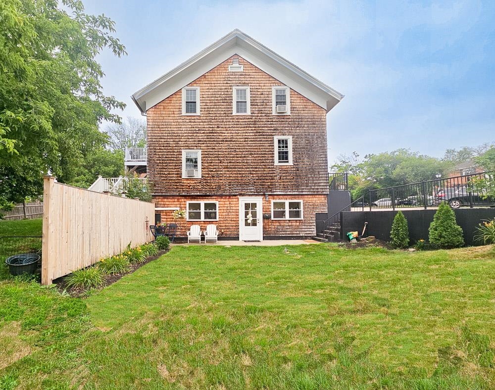 268 Lafayette Road Property Photo 36