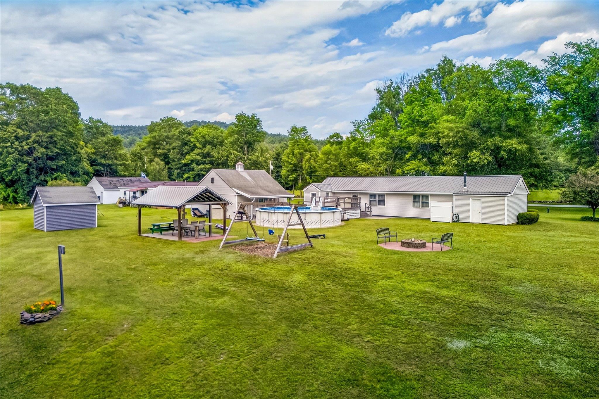 145 Quarterline Road Property Photo 3