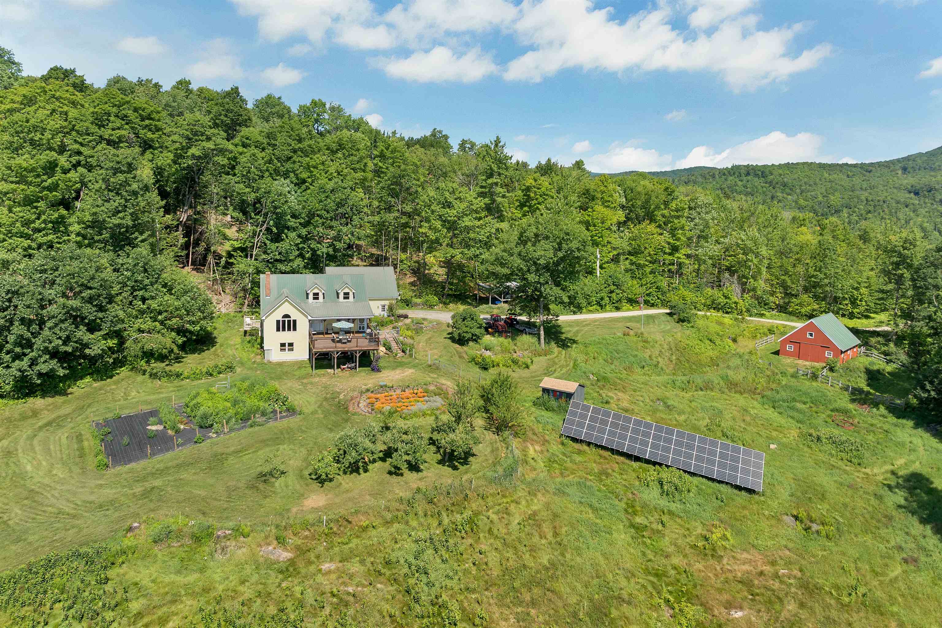 469 Atwell Hill Road Property Photo 1