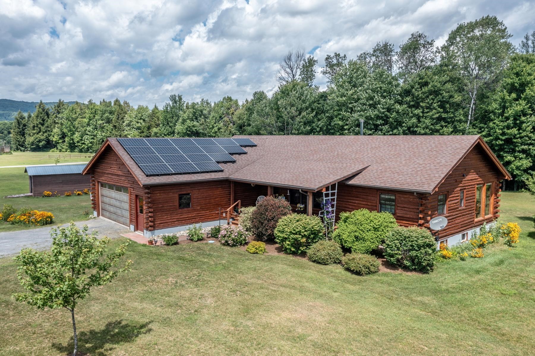 611 Whitcomb Island Road Property Photo 1