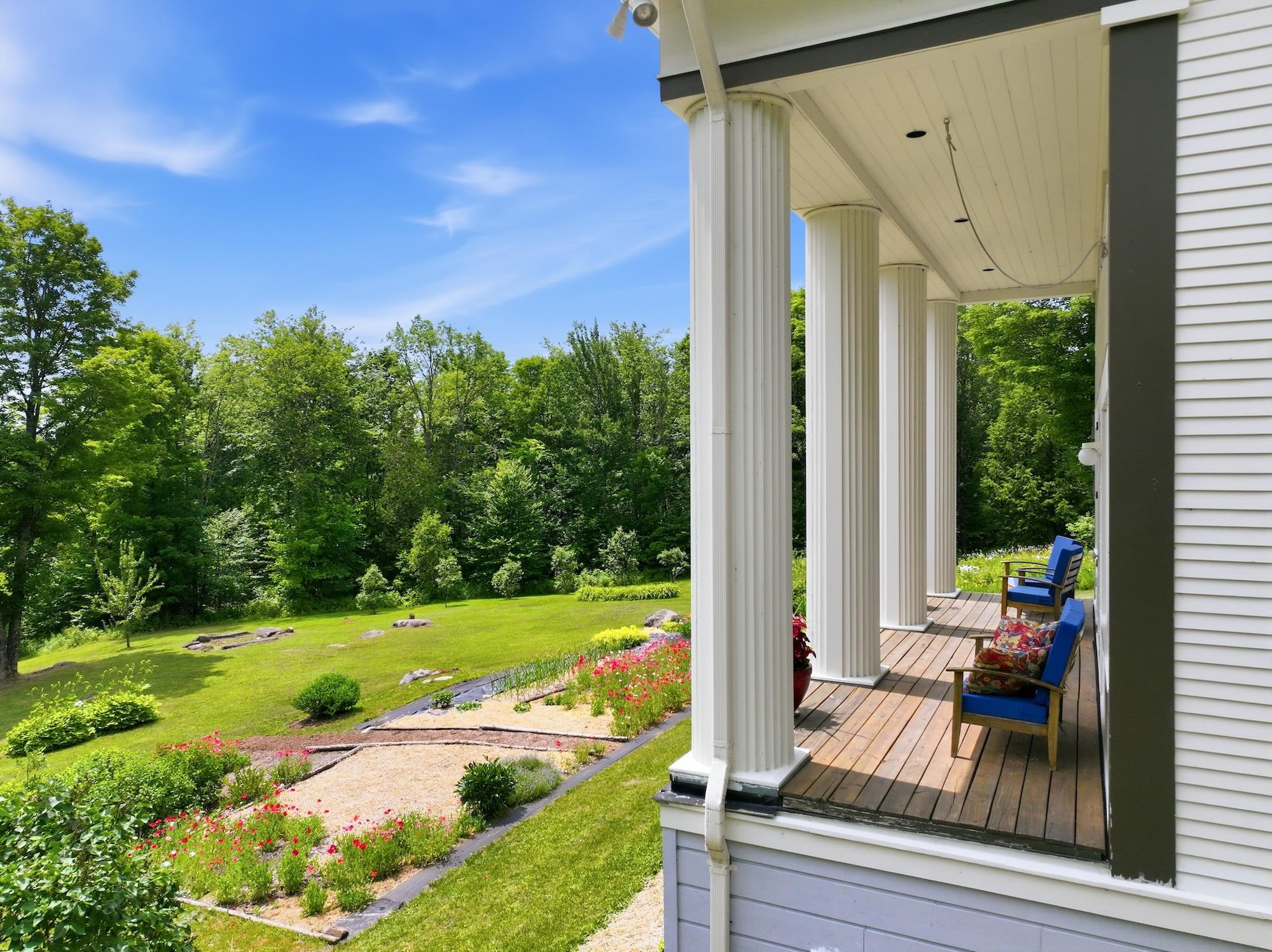 1634 Montgomery Road Property Photo 3