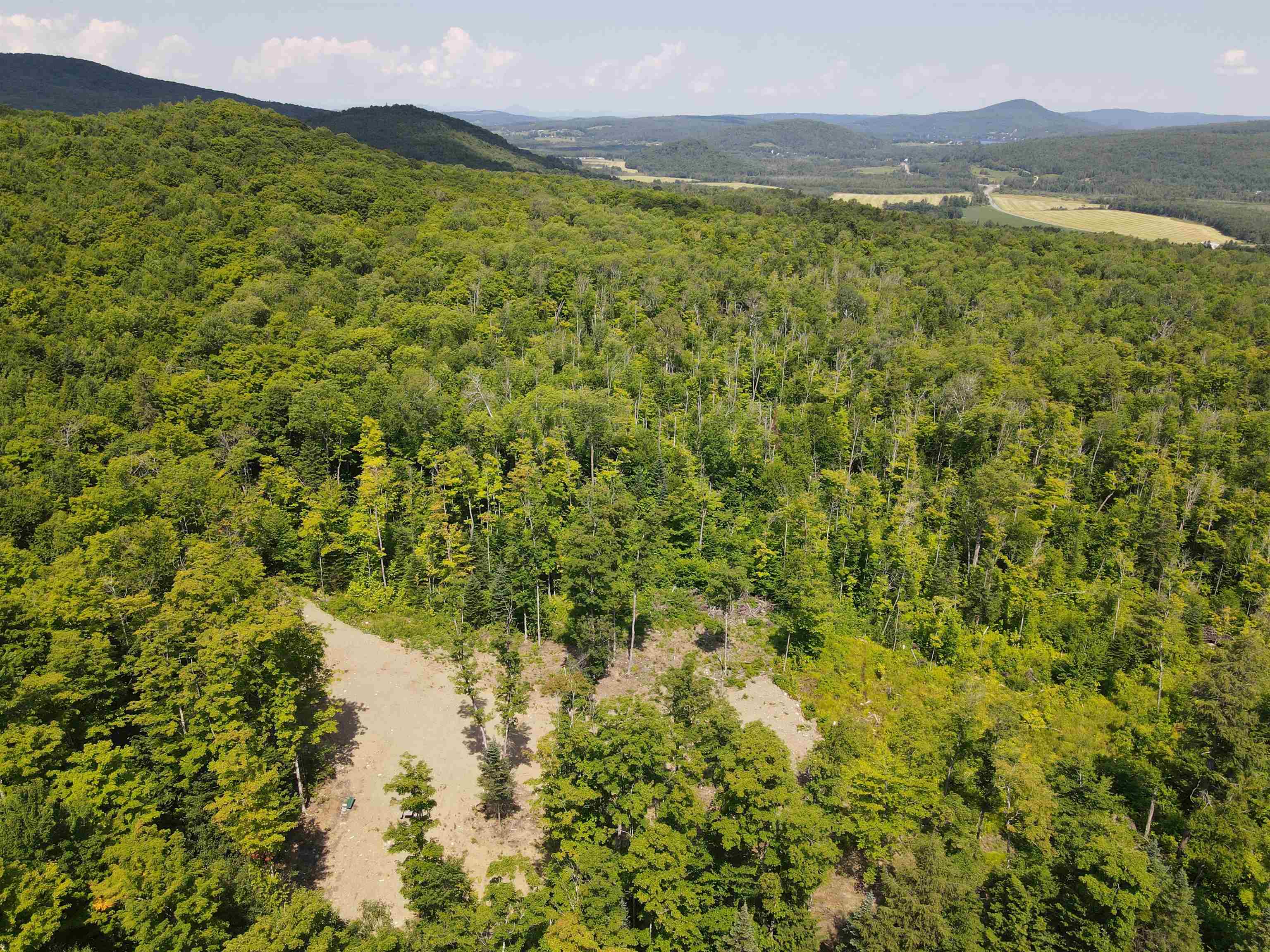 969 Mud Road Property Photo 1