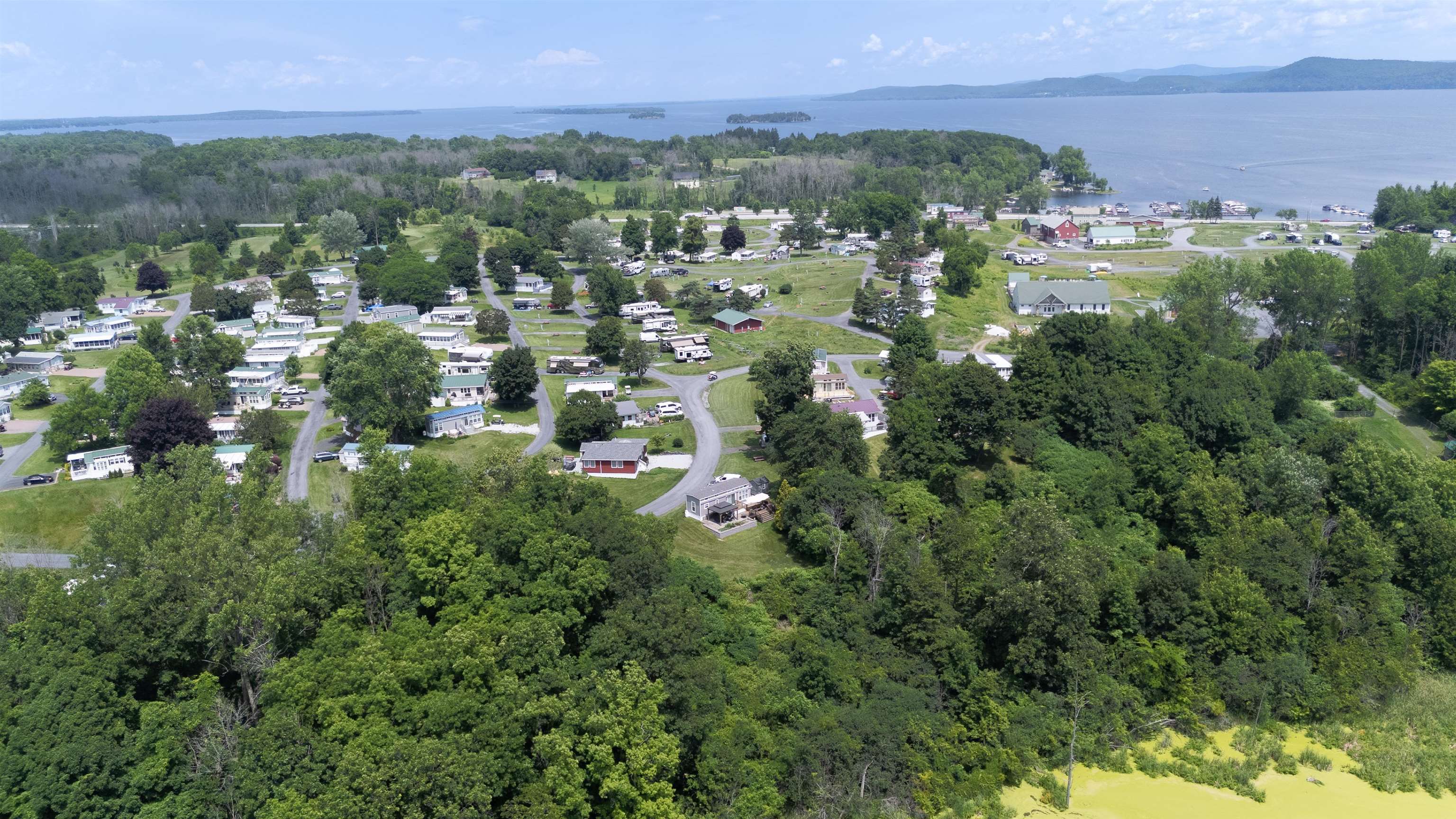 36 Island Circle Property Photo 32