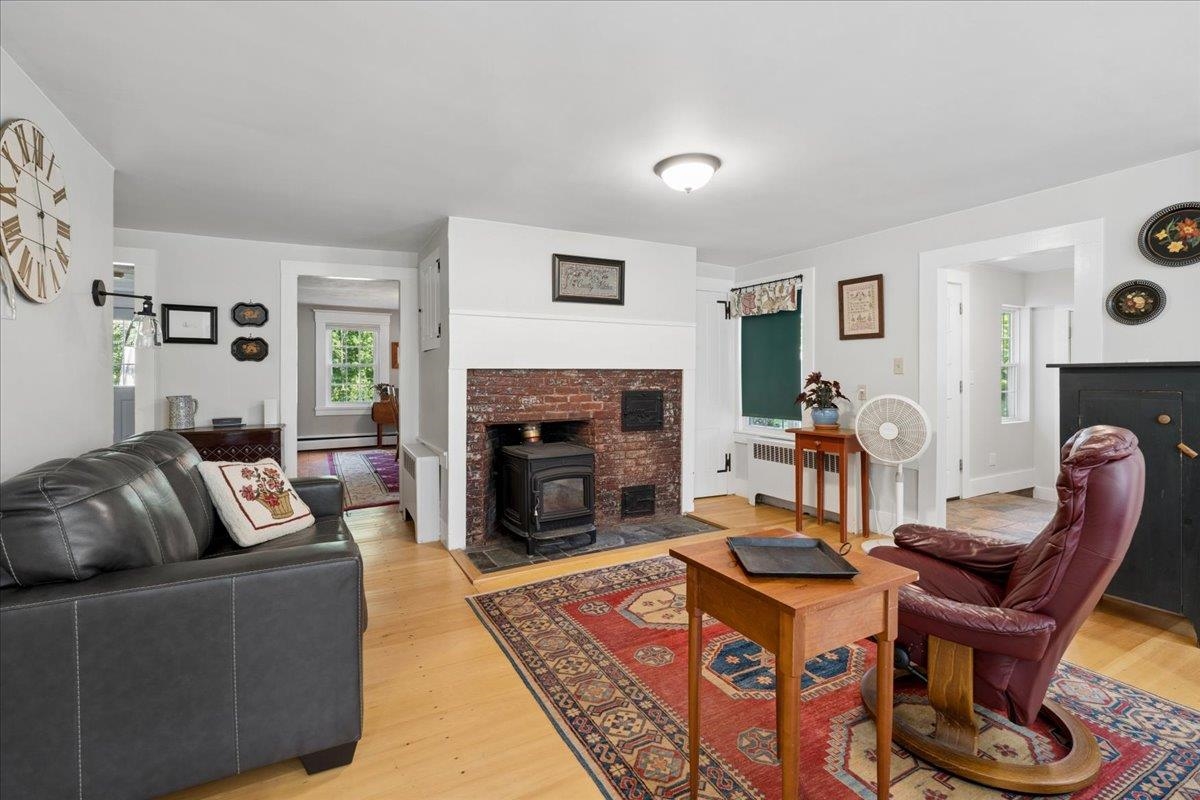 708 Cross Country Road Property Photo 4