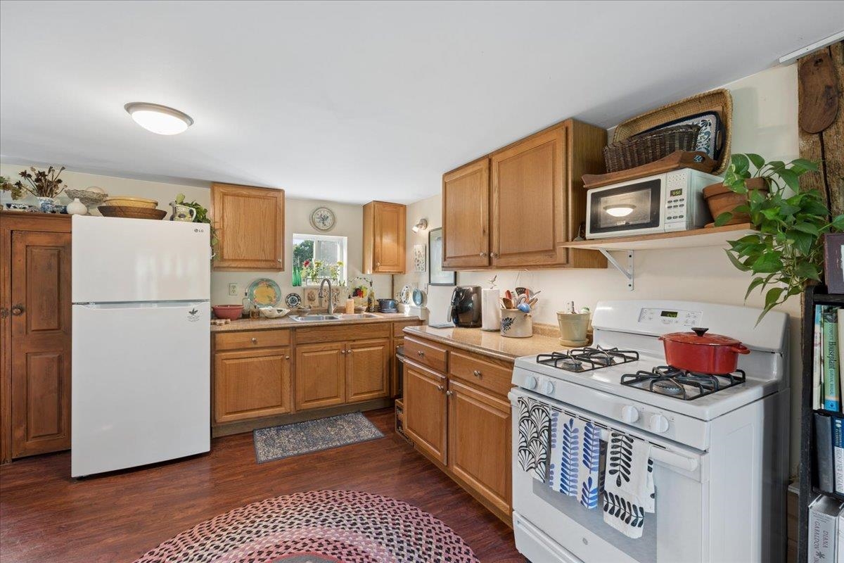 708 Cross Country Road Property Photo 32