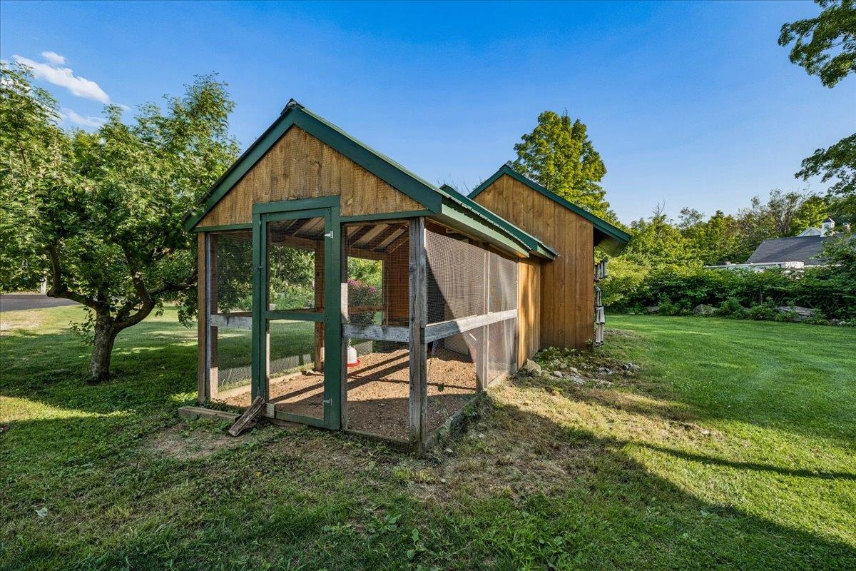 708 Cross Country Road Property Photo 47
