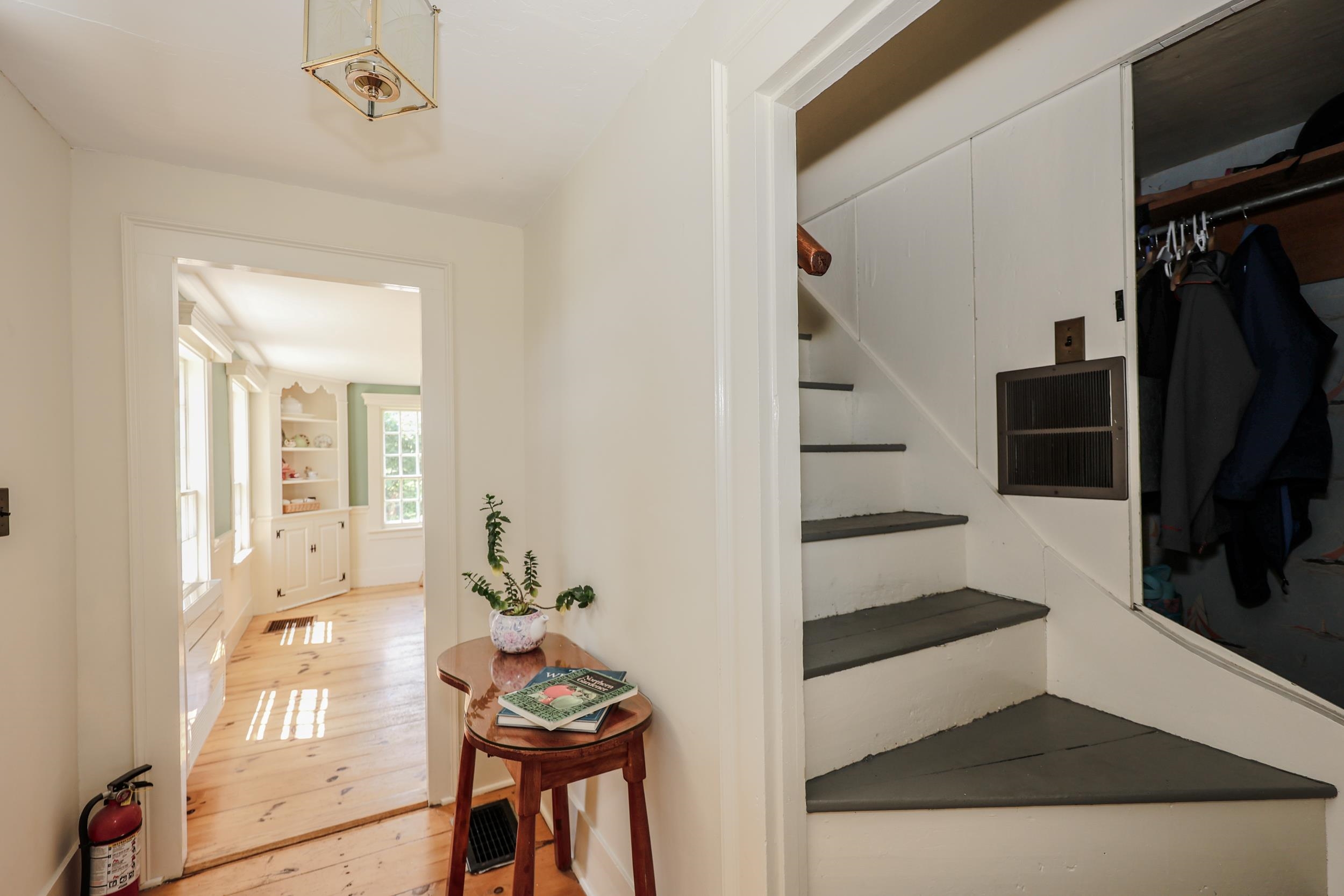 558 East Deering Road Property Photo 12