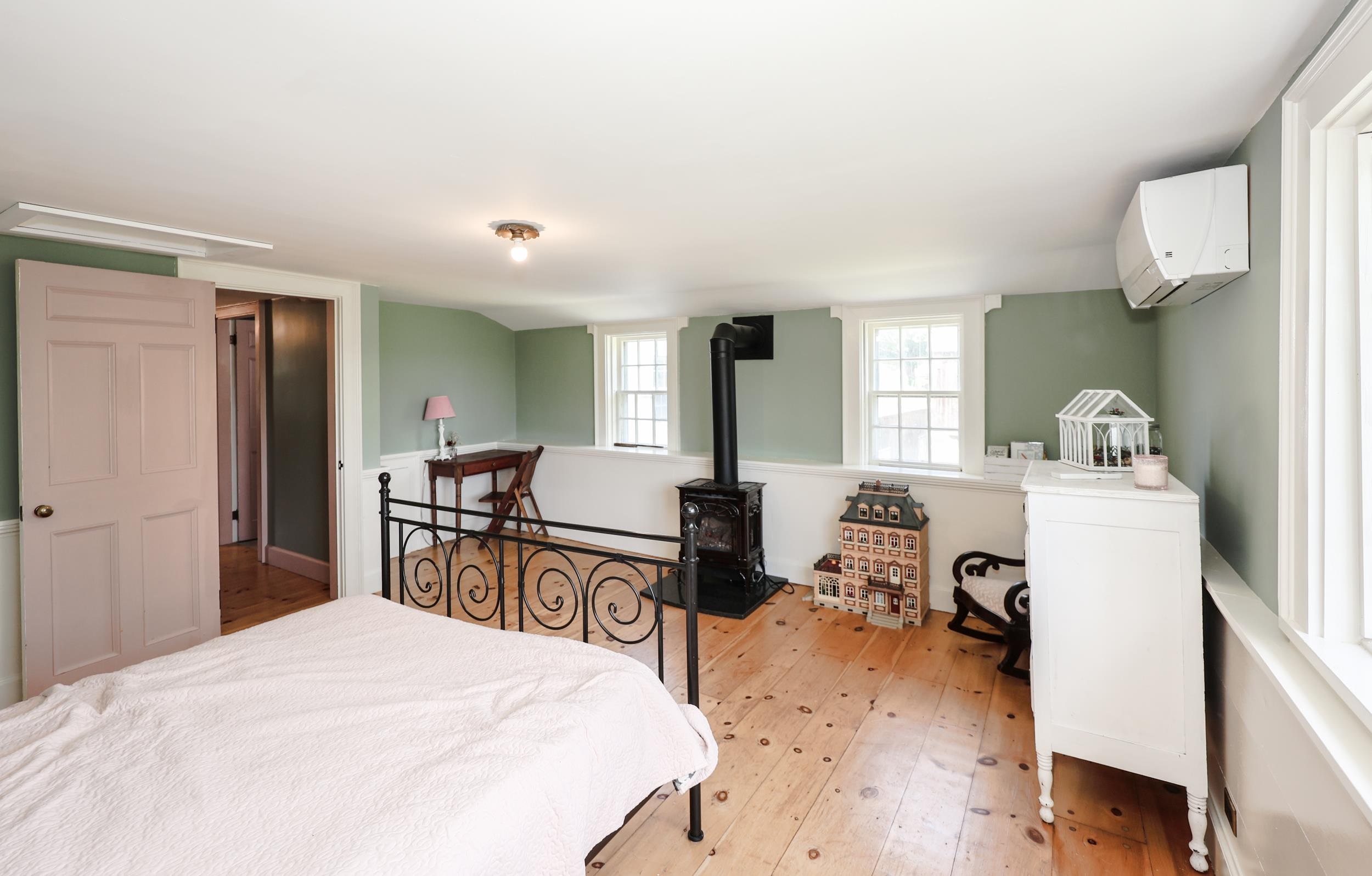 558 East Deering Road Property Photo 18