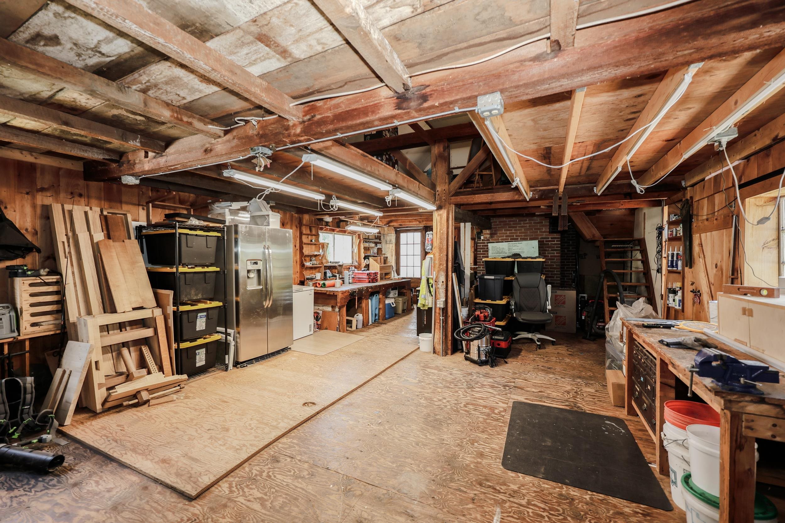 558 East Deering Road Property Photo 22
