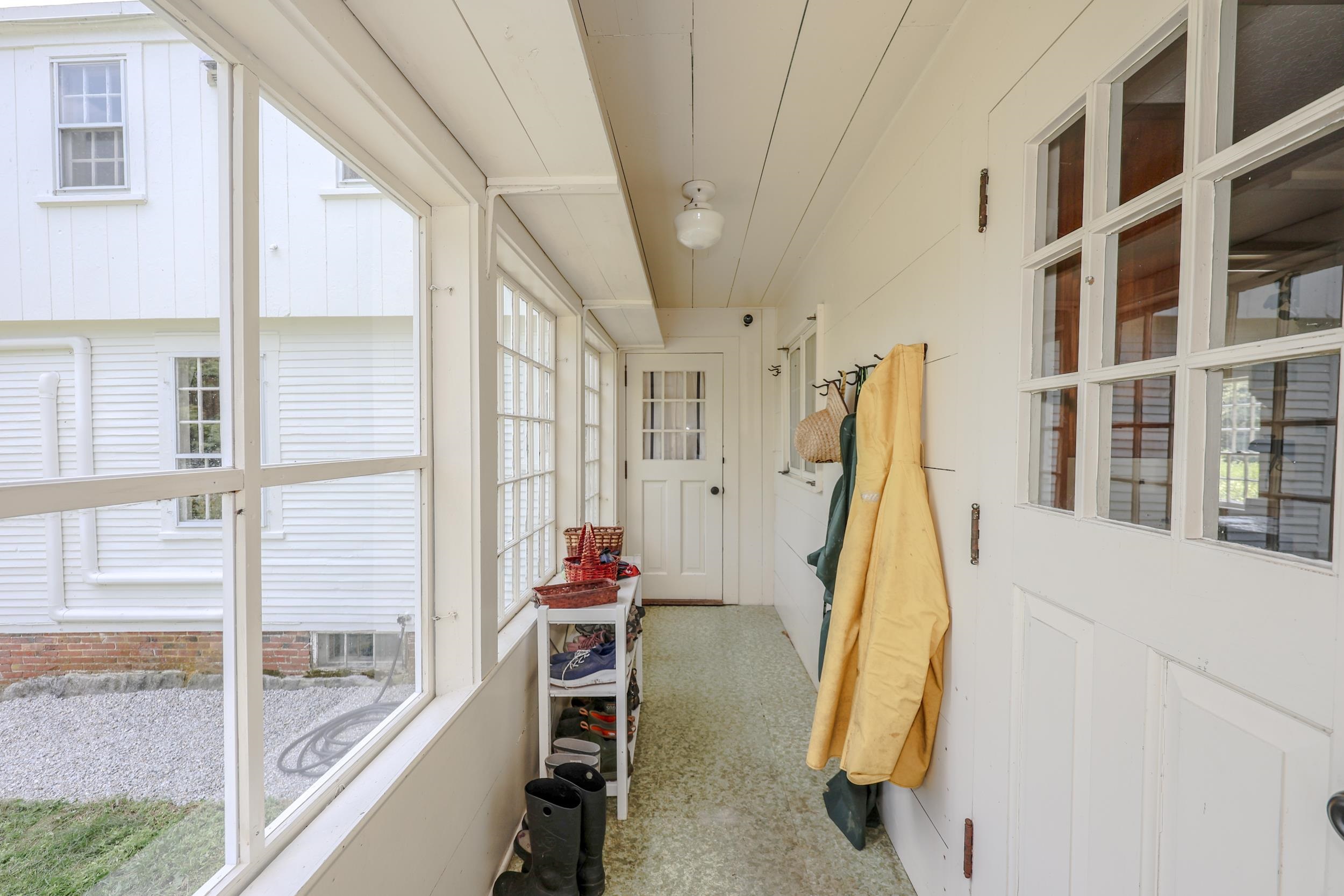 558 East Deering Road Property Photo 28