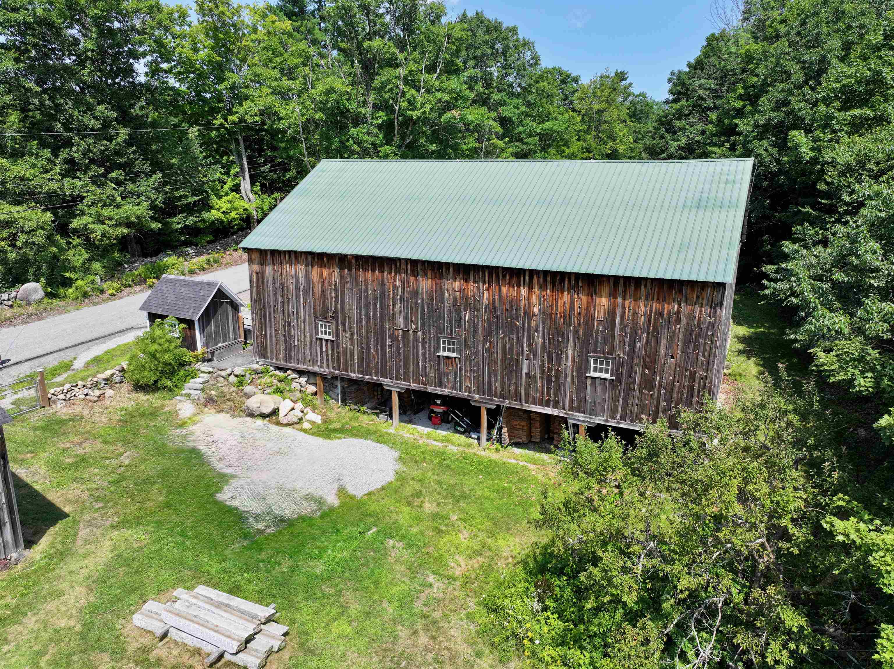 558 East Deering Road Property Photo 30